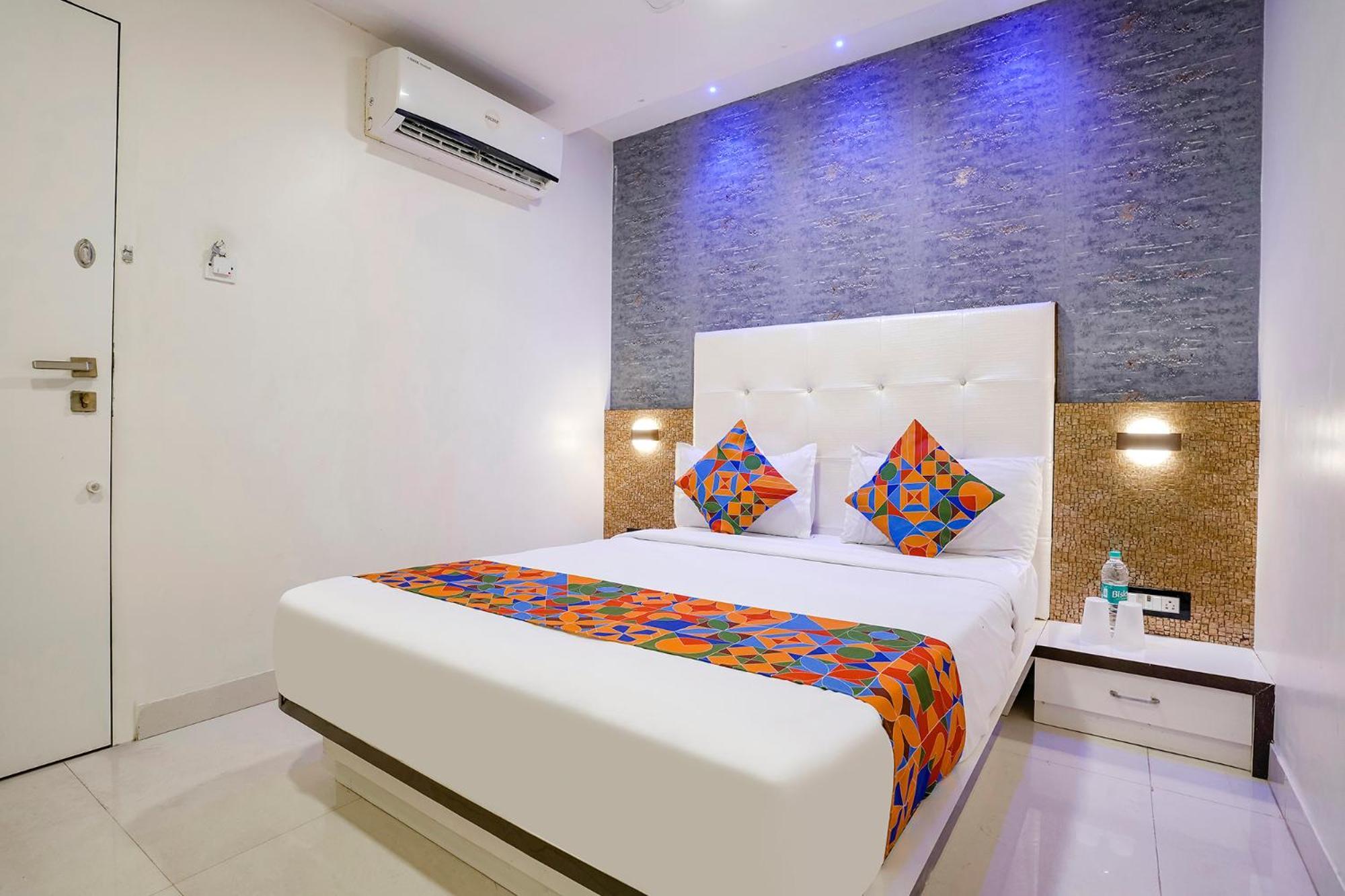 Fabhotel Golden Star 3*