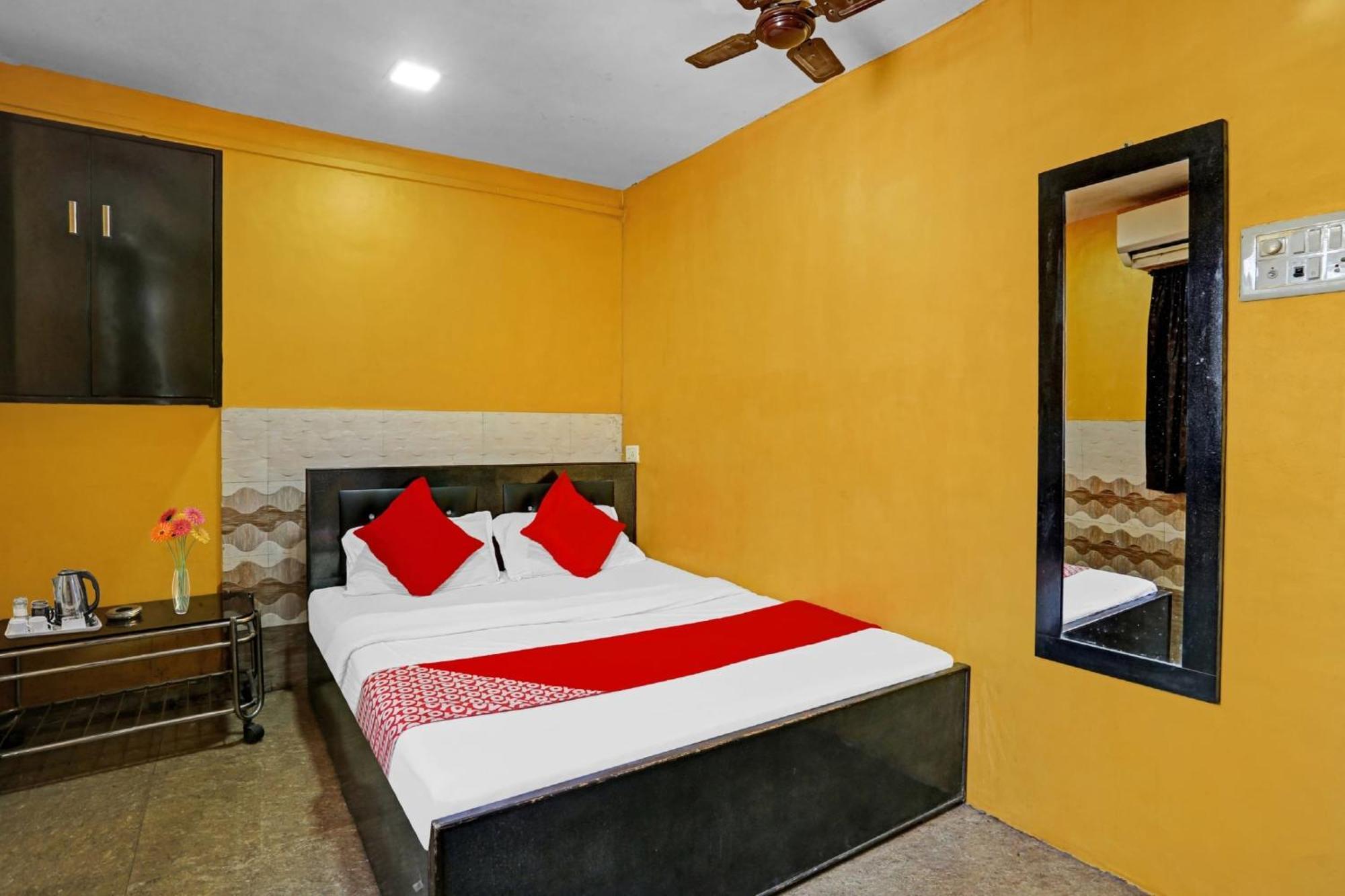 O Golden Residency Hotel 4*