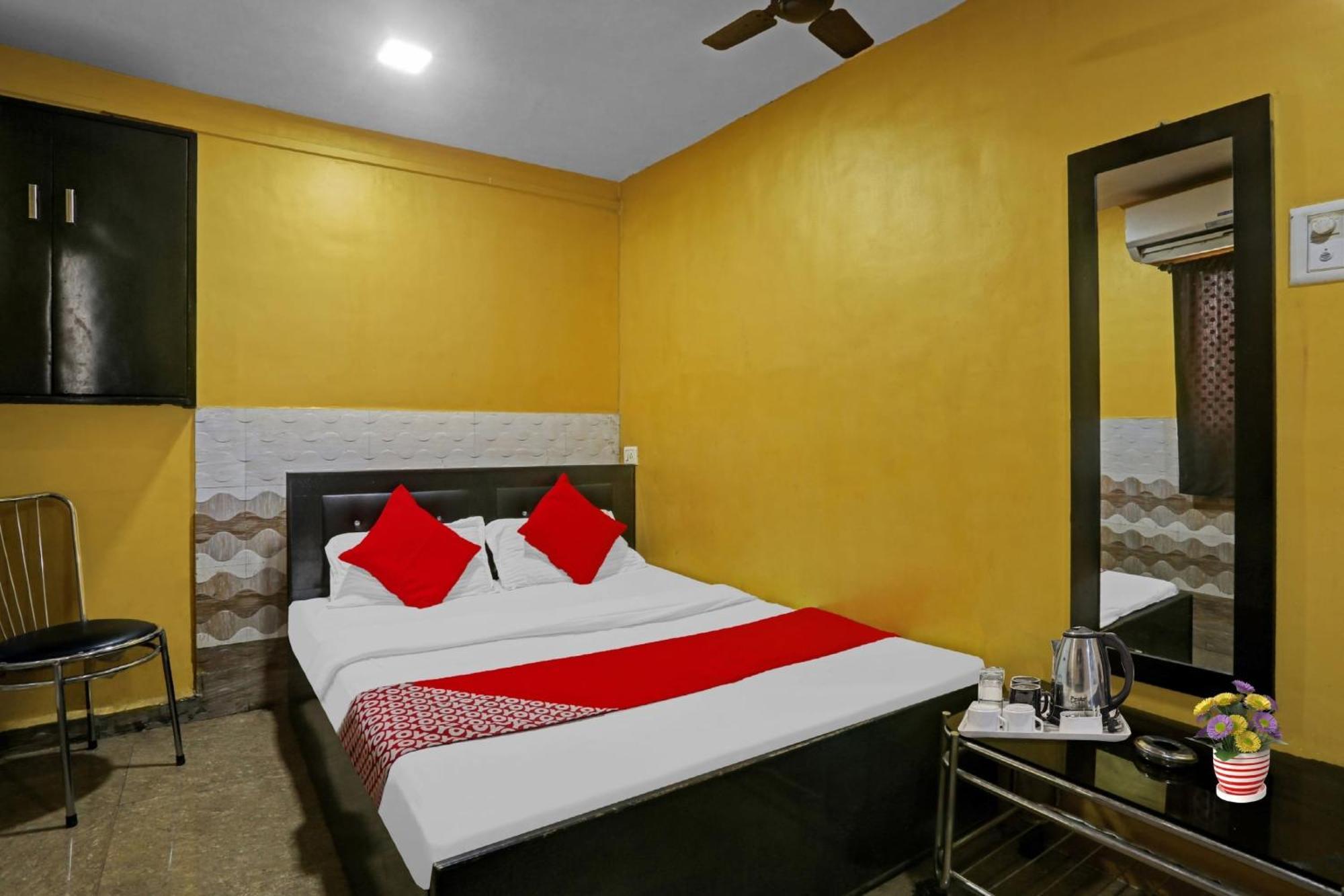 Hotel O Golden Residency Mumbai