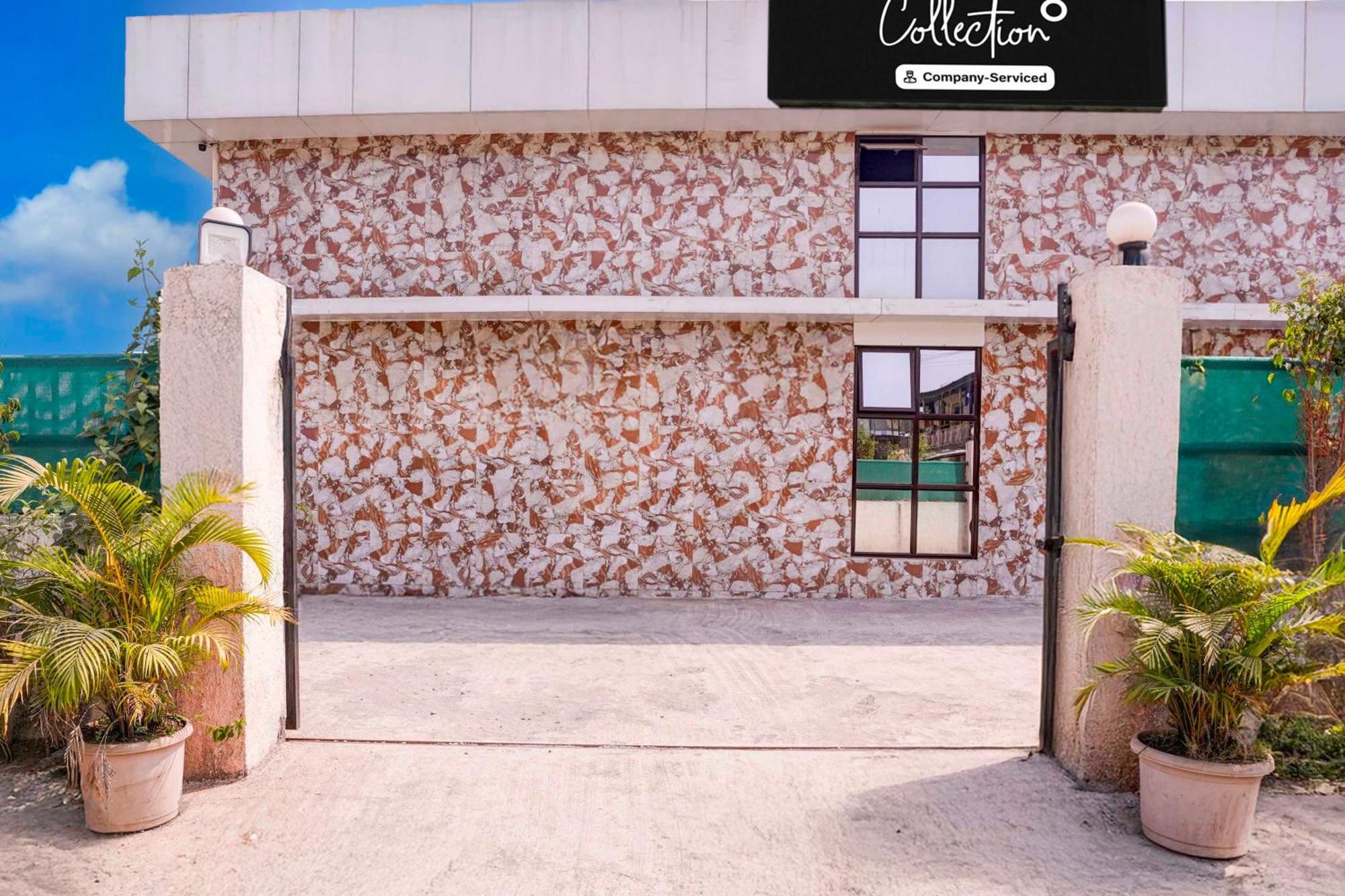 Hotel Collection O Khoni Taloja Bypass 3*