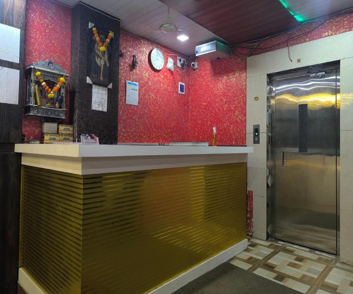 Guest house Om Sai Residency Mumbai