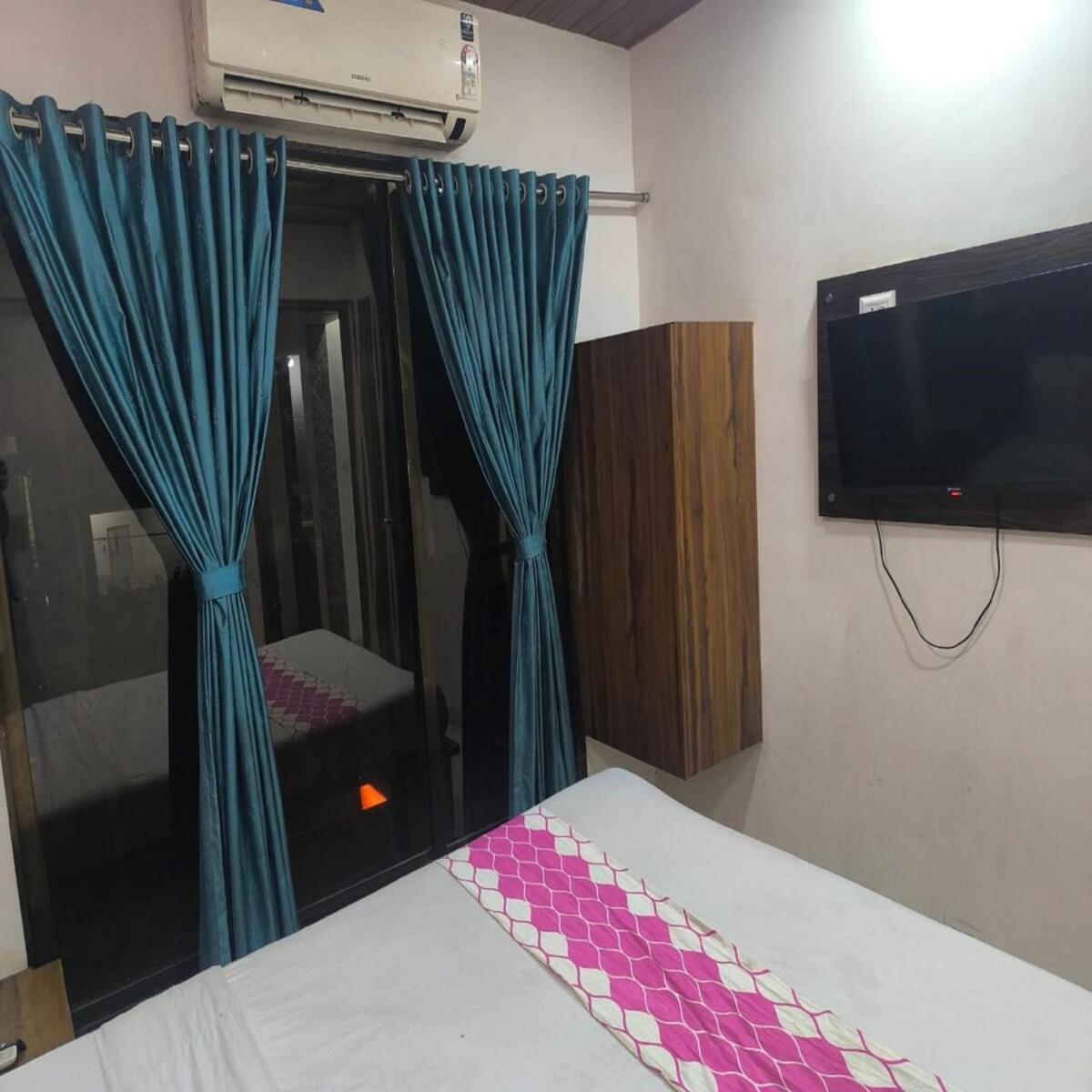 Om Sai Residency Guest house