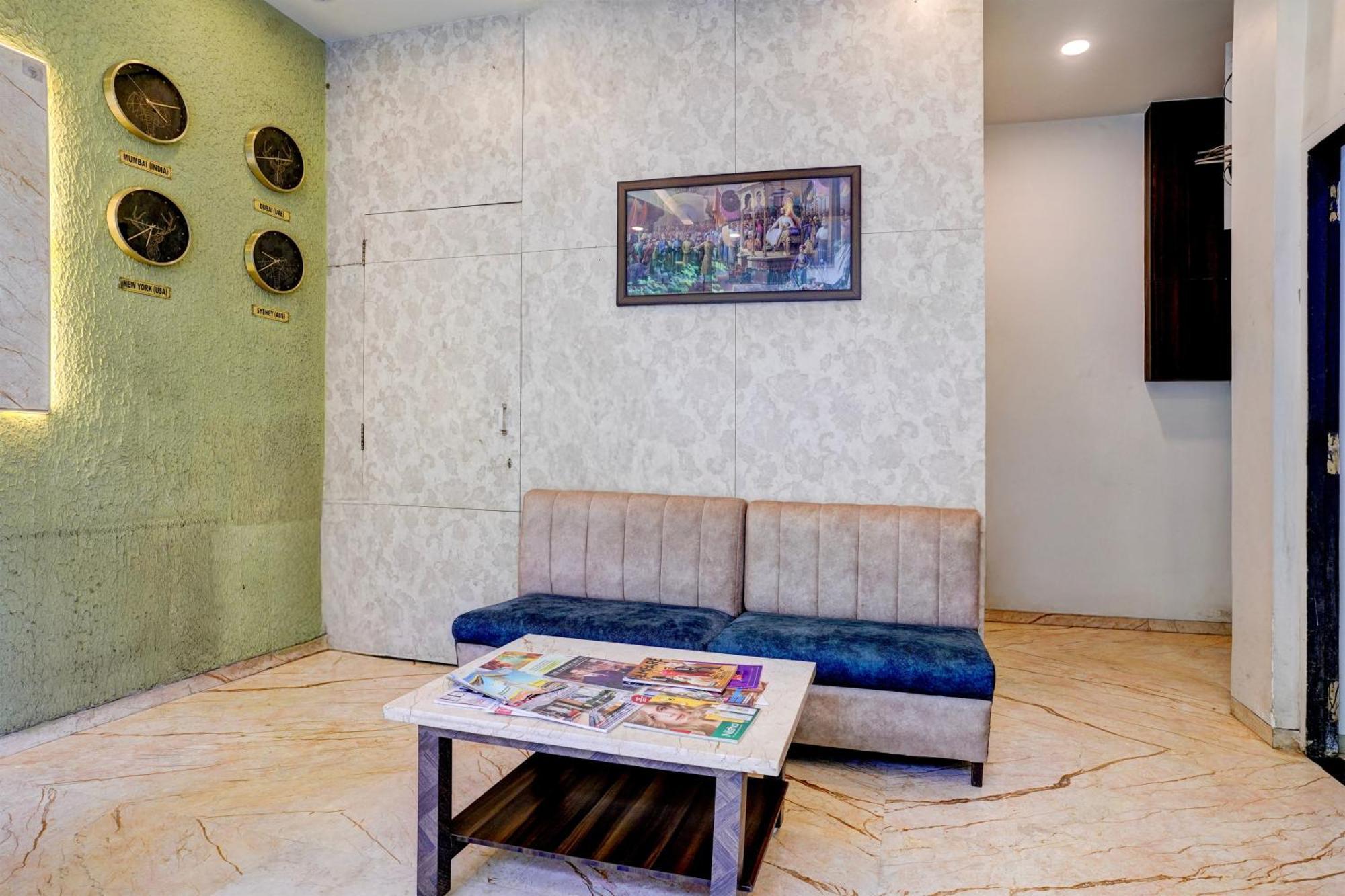 Super Collection O Sanpada Railway Junction Hotel 3*