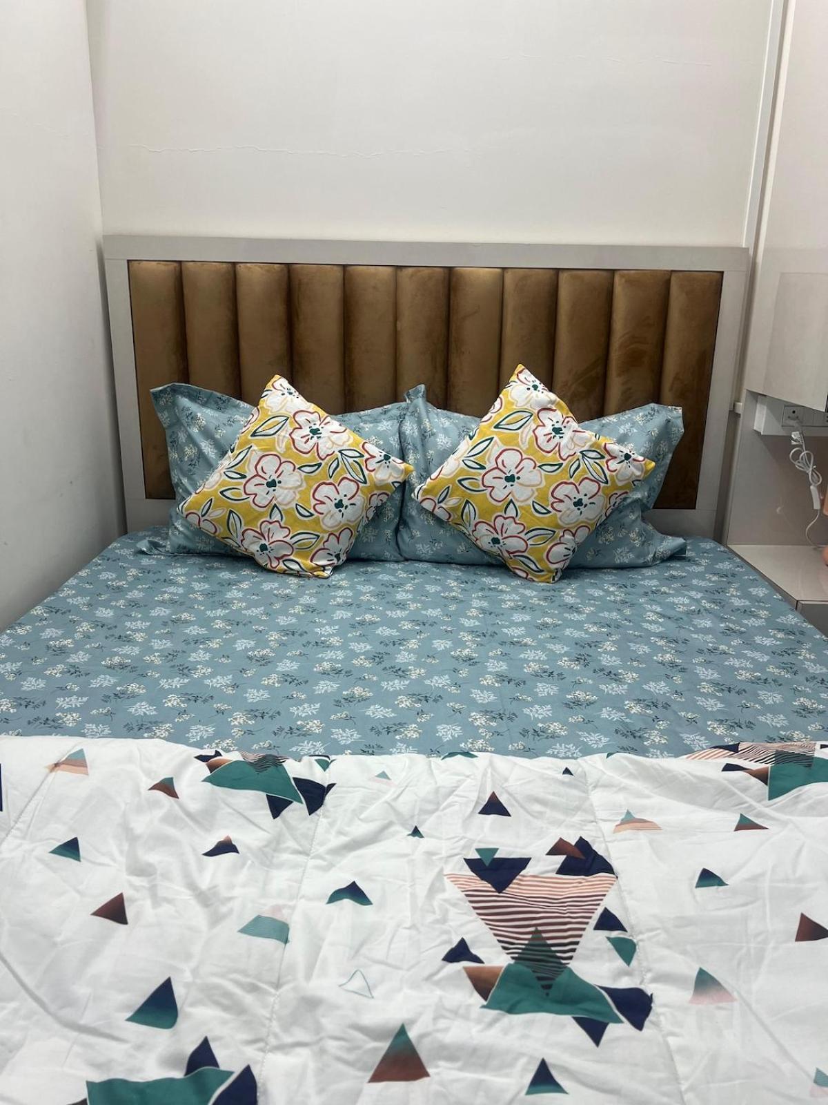 The Seaside Heights L Seaview In Versova