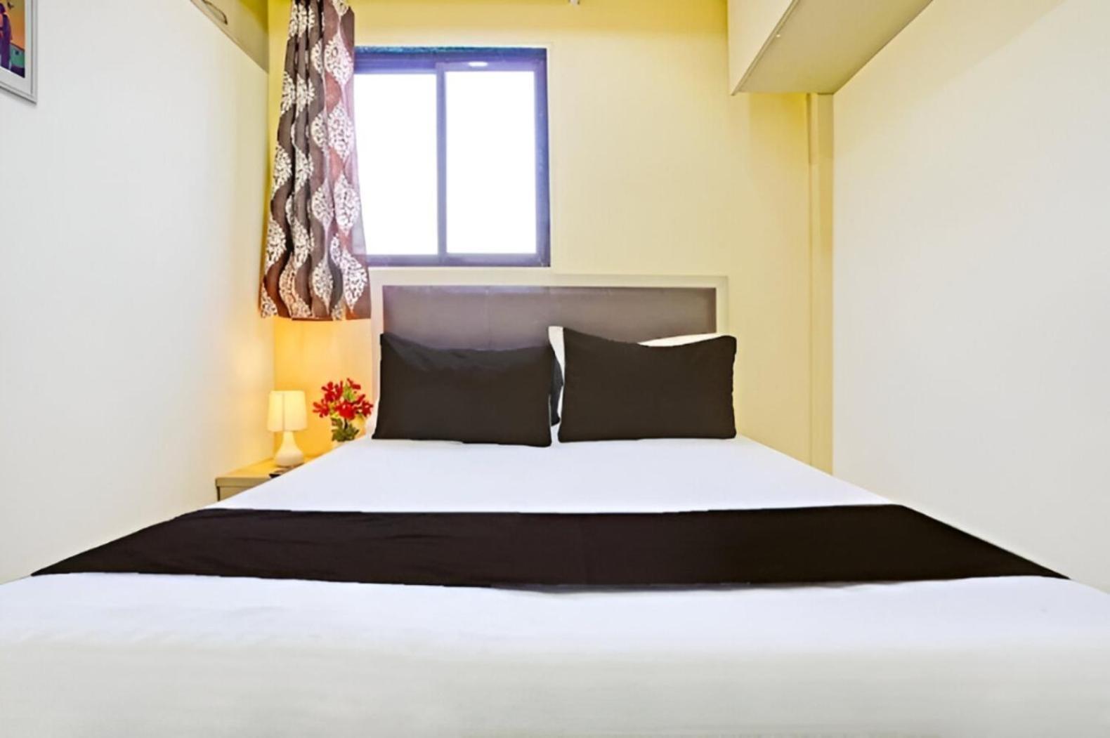 Tanvi - Nr International Airport Hotel Mumbai