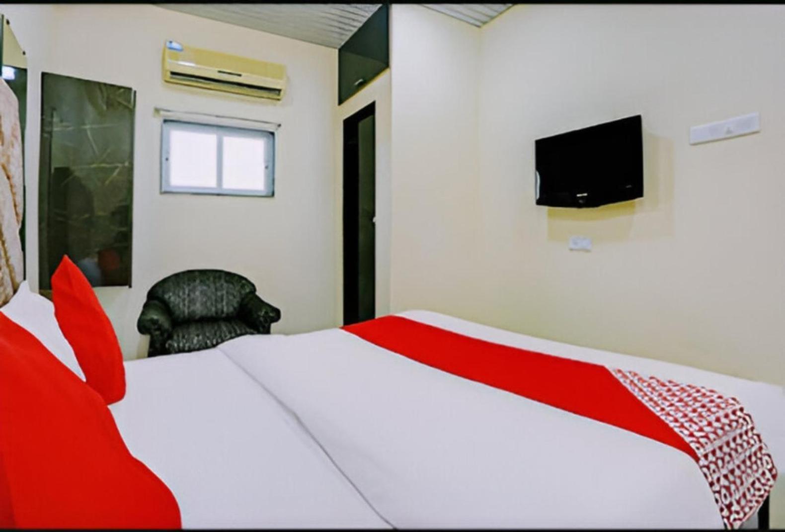 Guest house Indigo - Near International Airport