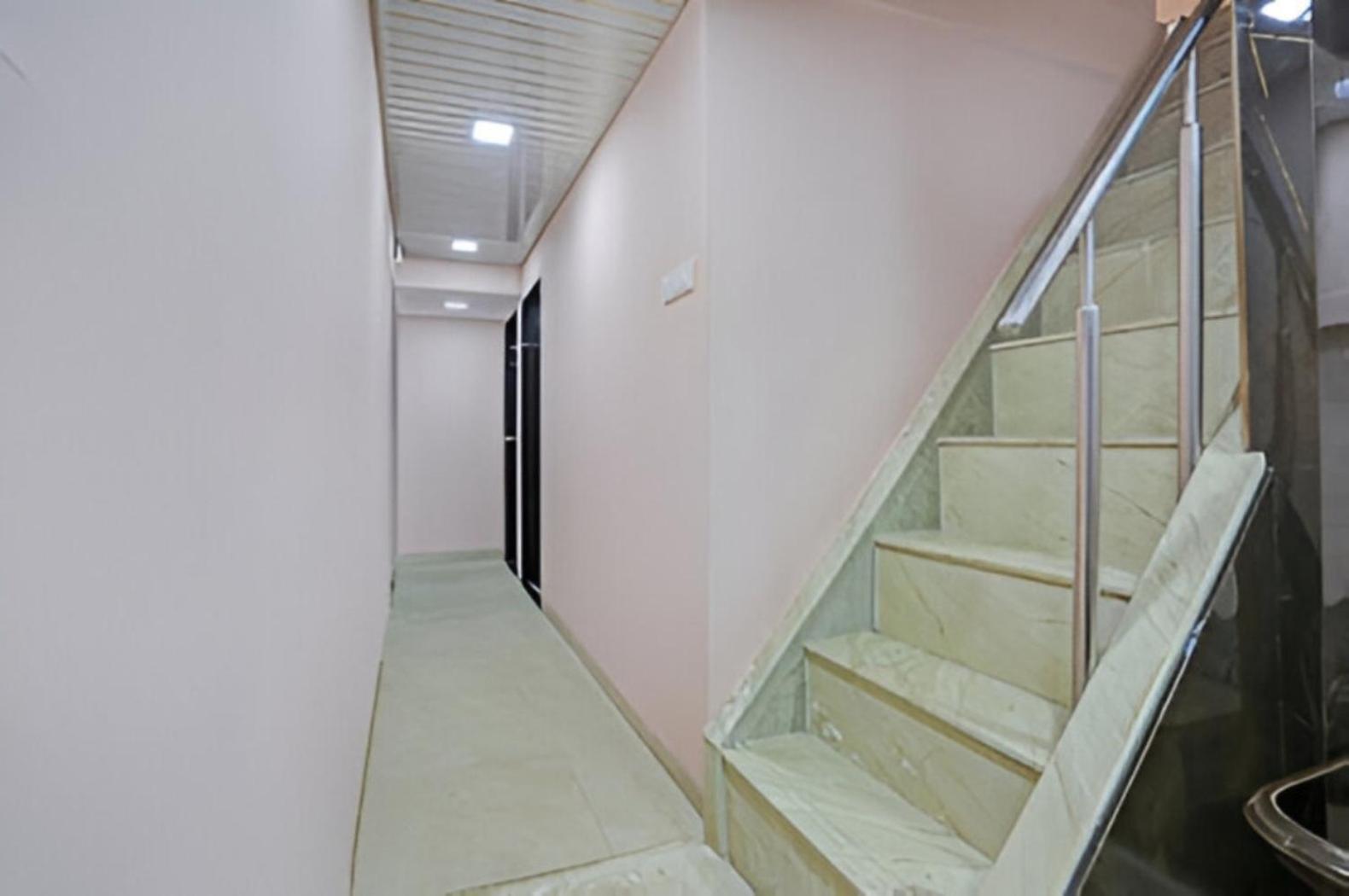 Indigo - Near International Airport *