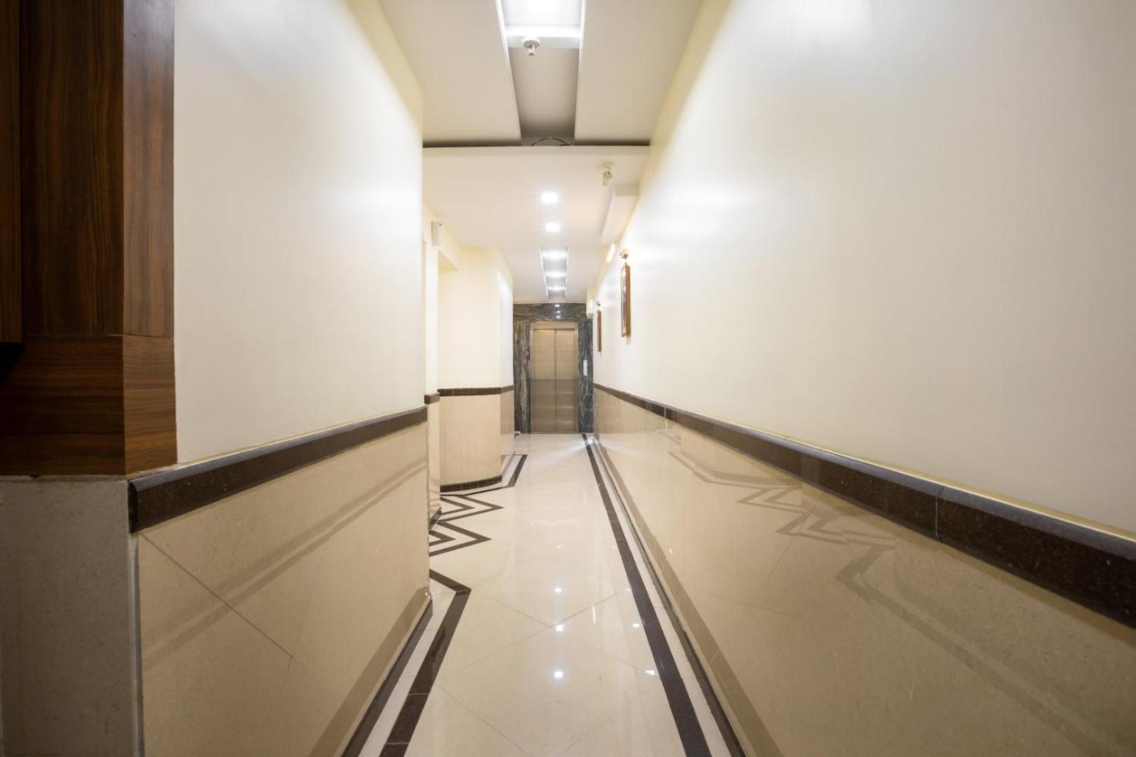 Laaiba Residency Hotel 3*