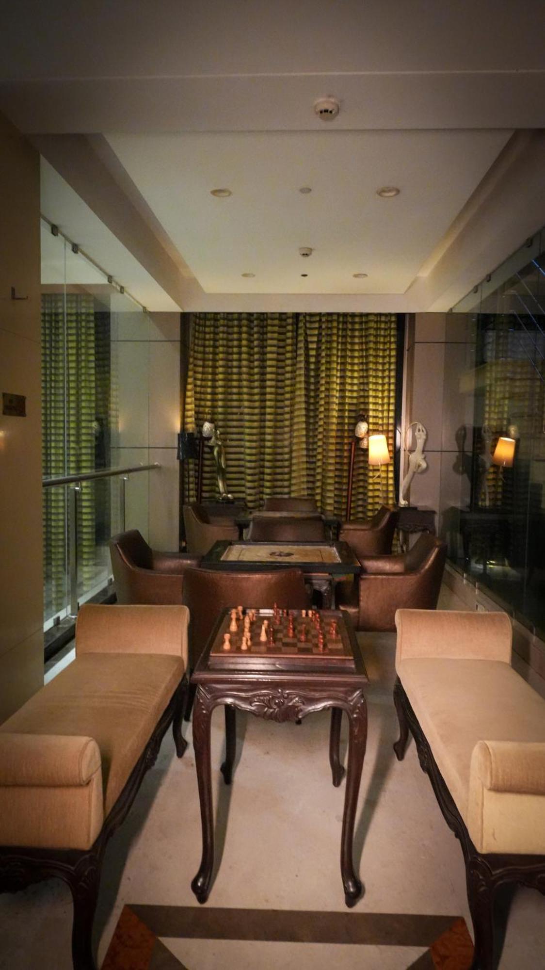 Club Emerald Hotel Mumbai