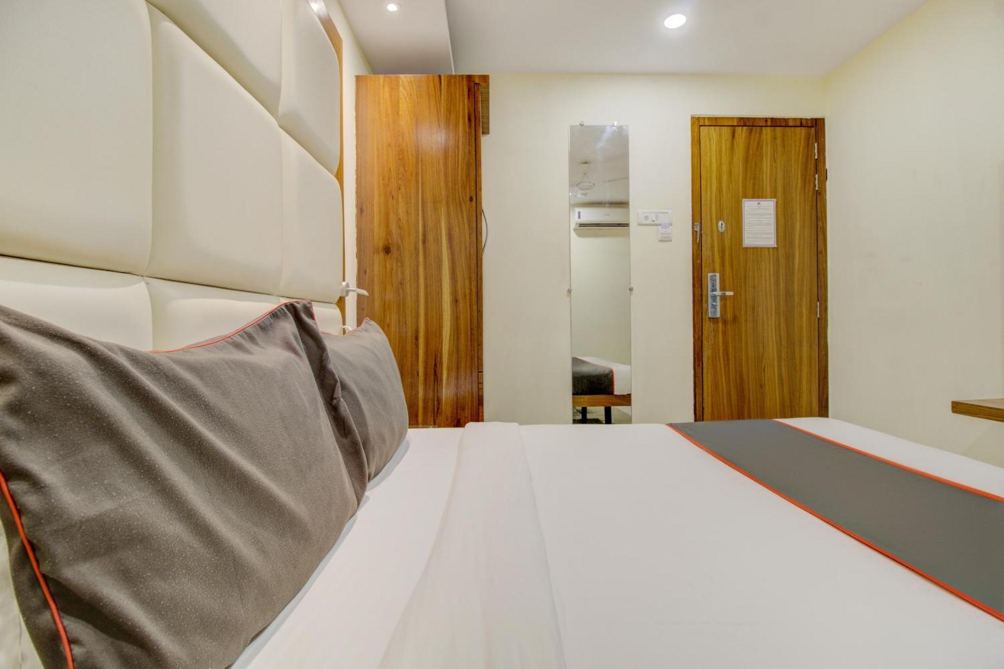 Hotel O Address Mumbai