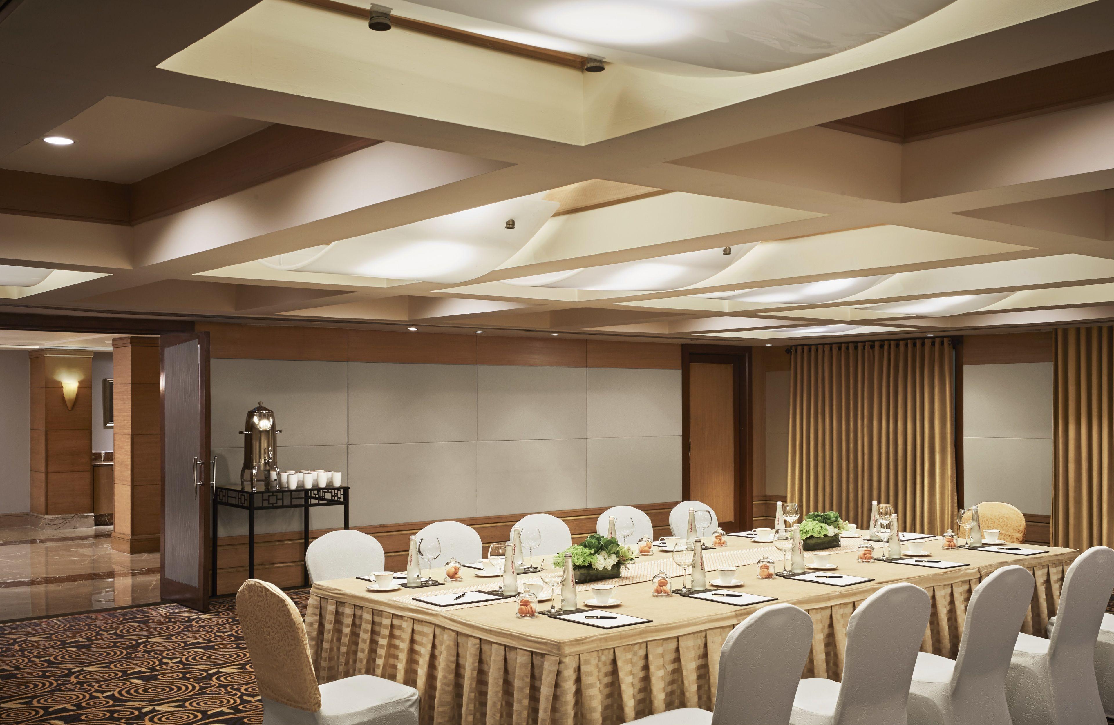 President - Ihcl Seleqtions Hotel Mumbai