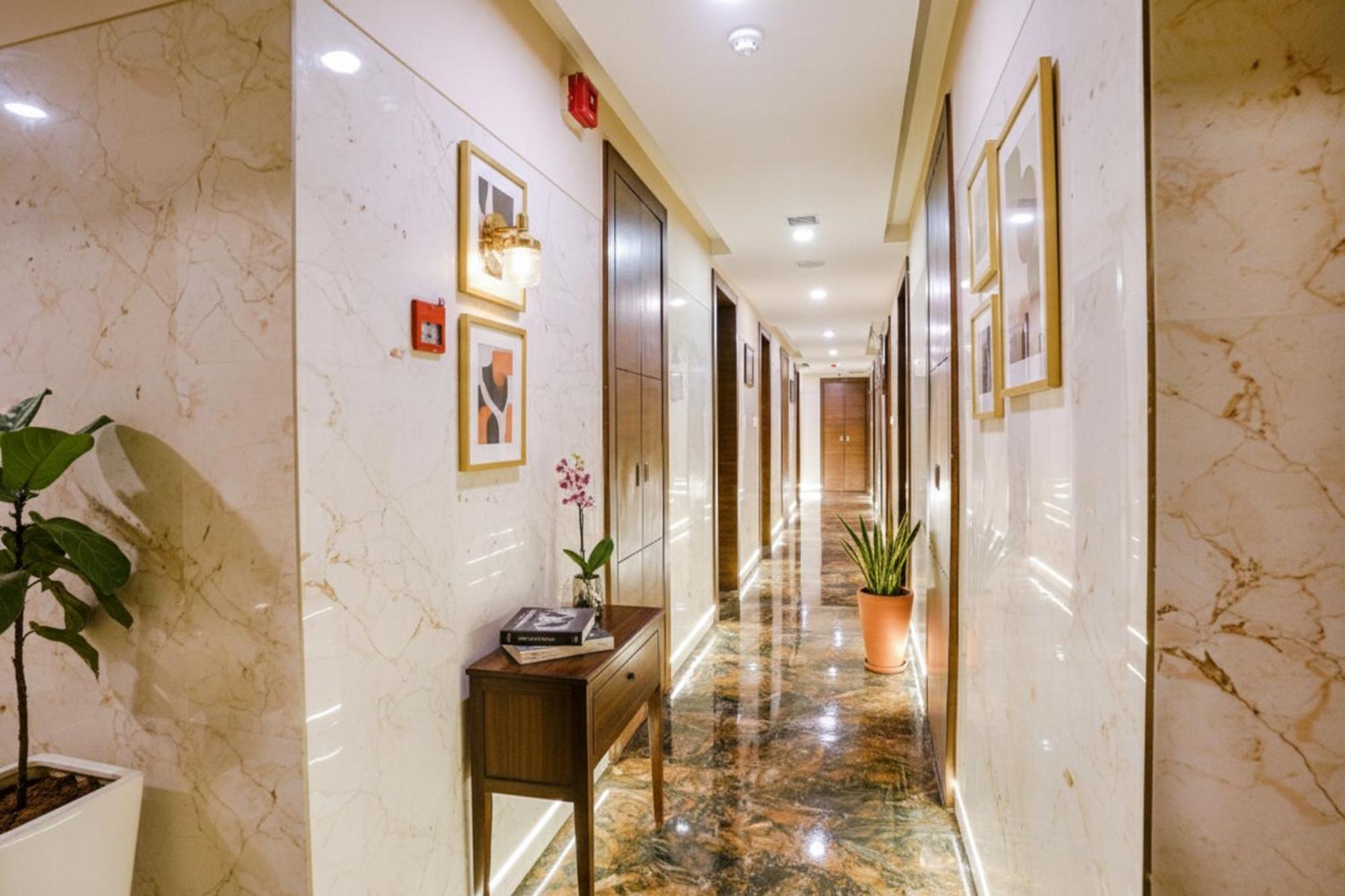 Fabhotel Vertigo Mumbai