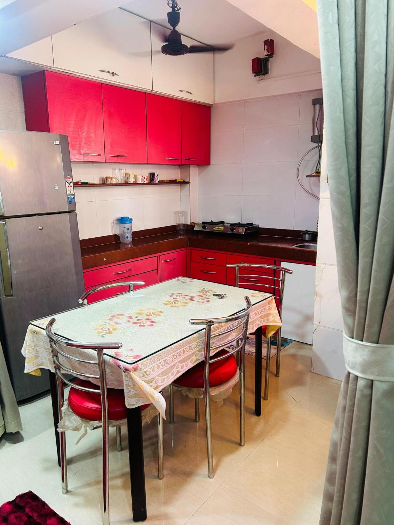 Hostel Sulu Near International Airport