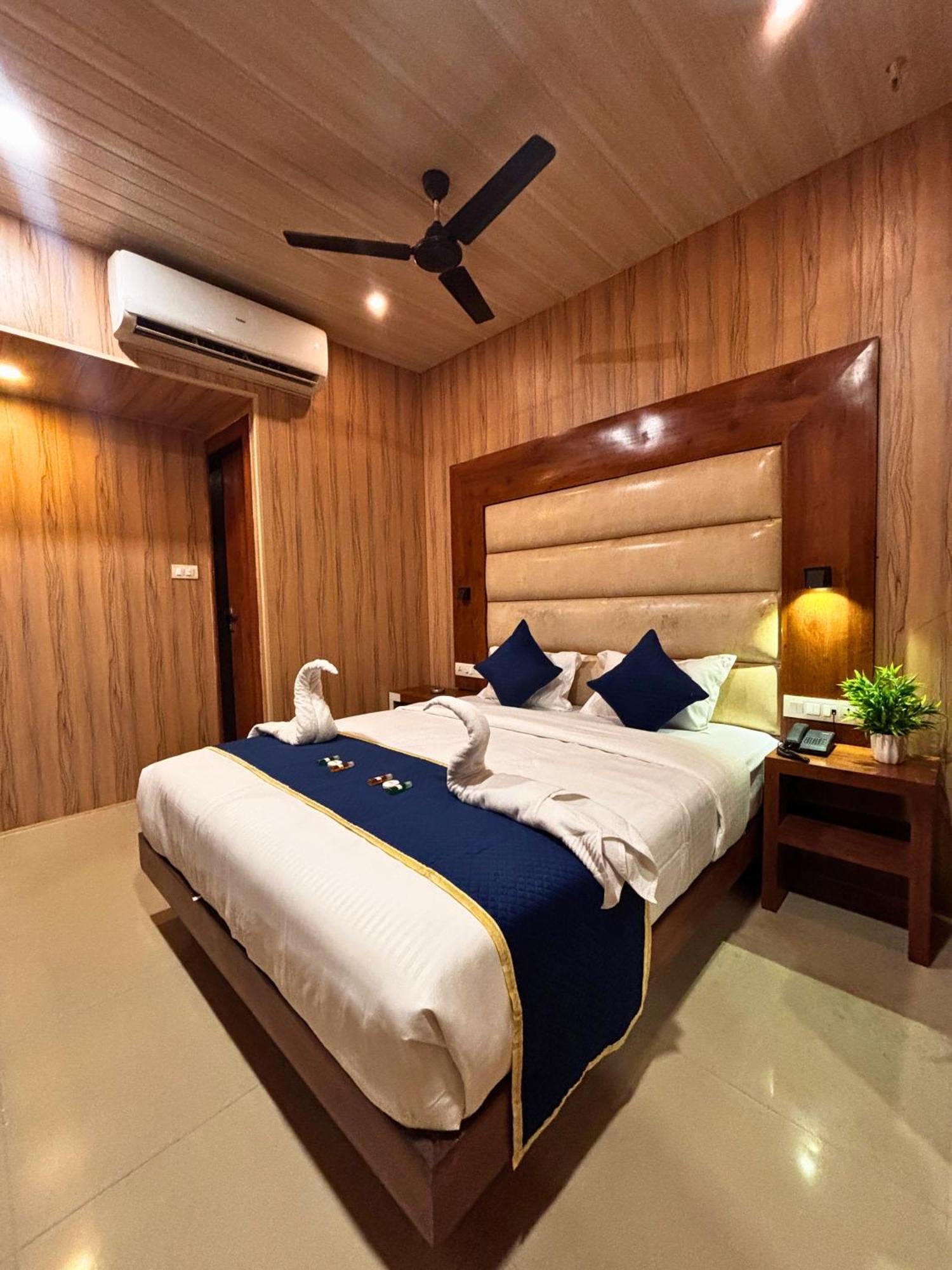 Ashraya International Hotel