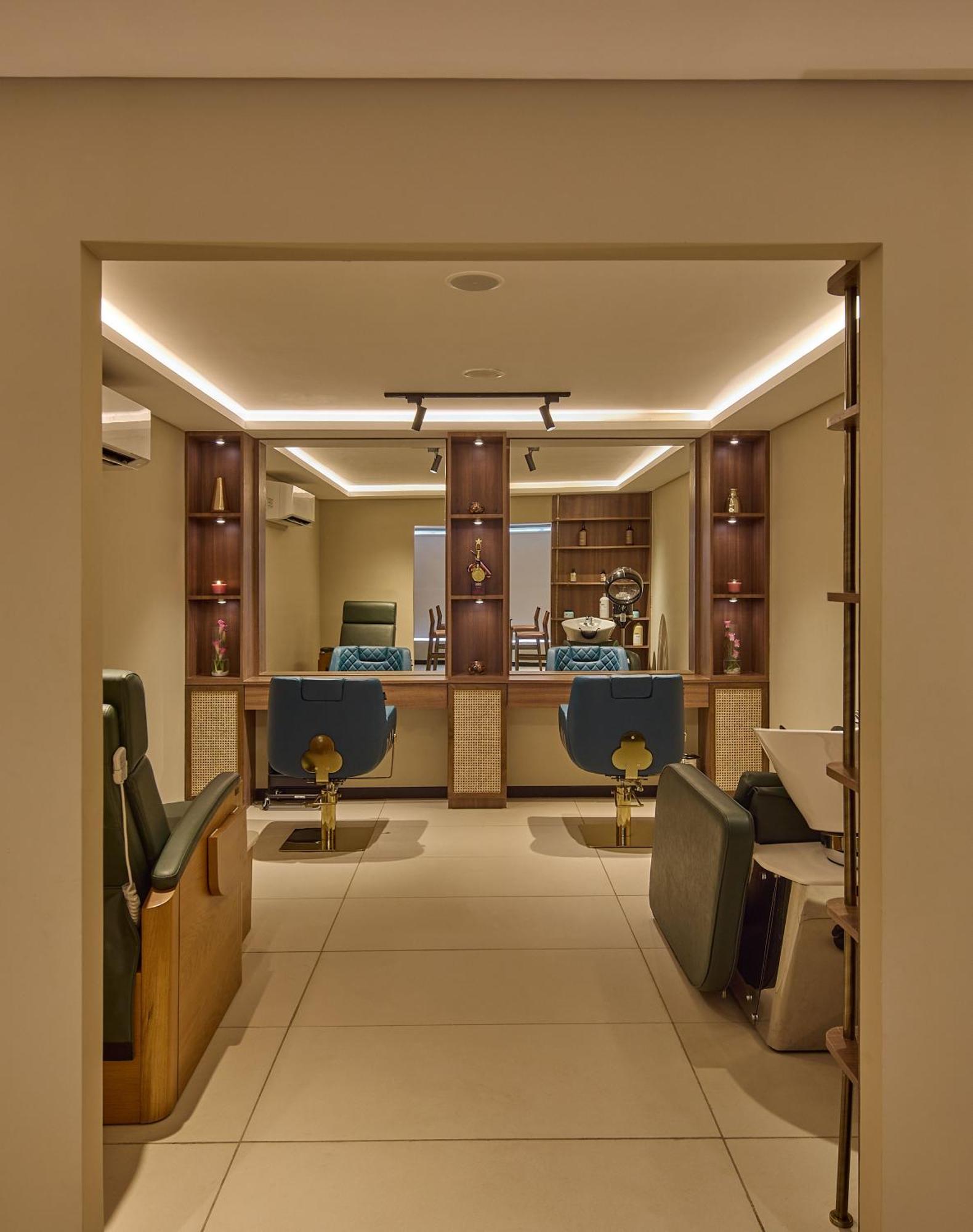 Hotel Iconiqa - The Lifestyle Hotel Of Mumbai 5*