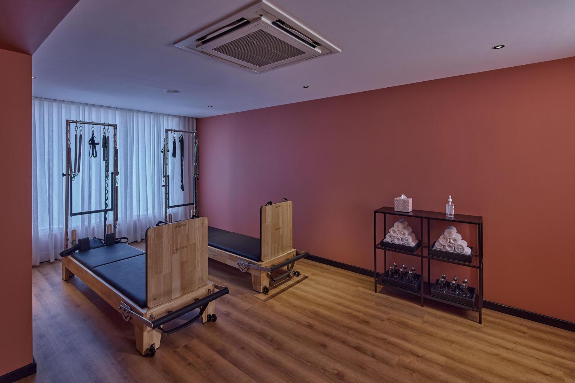 Iconiqa International Airport Hotel