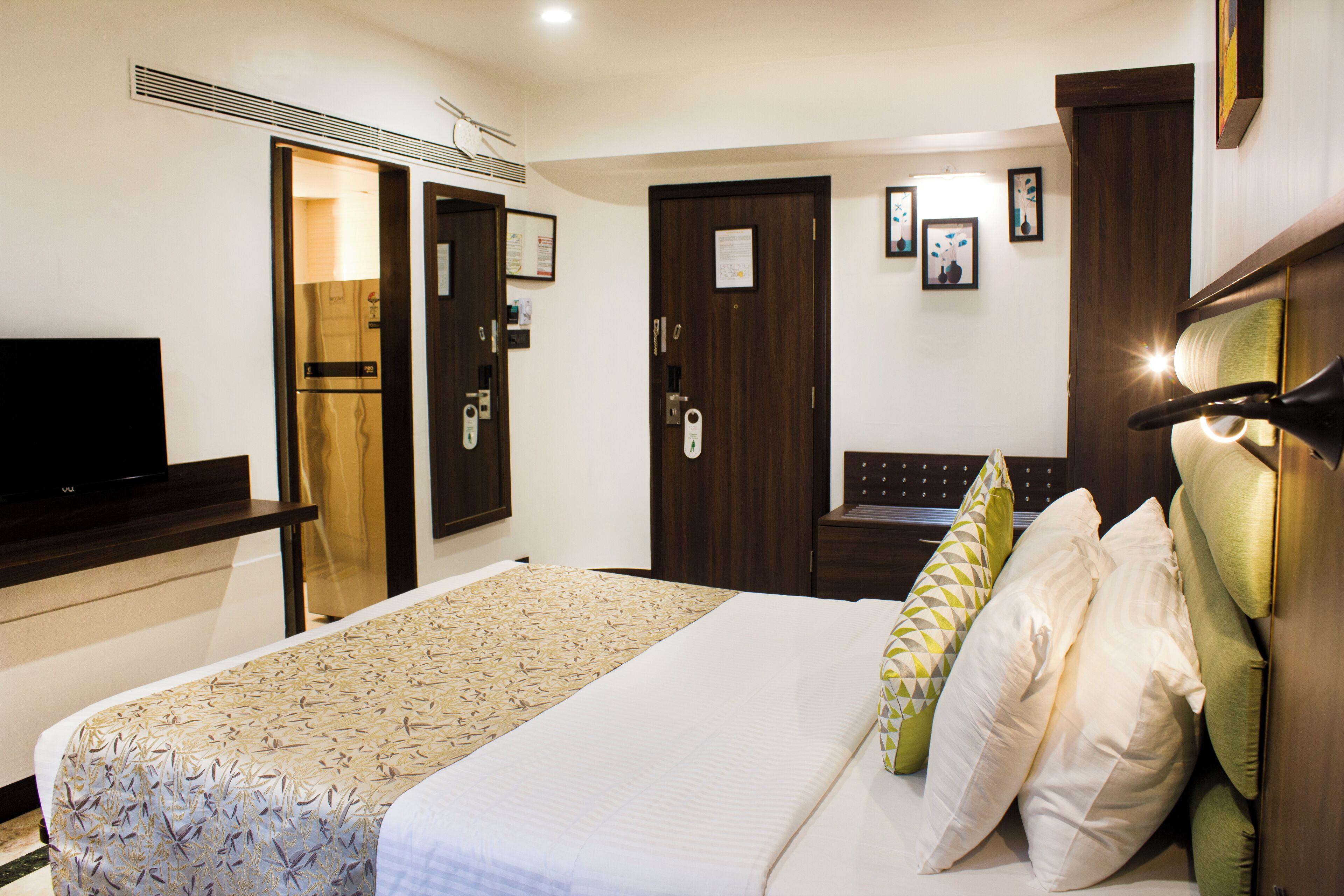 Regenta Place The Emerald 4*