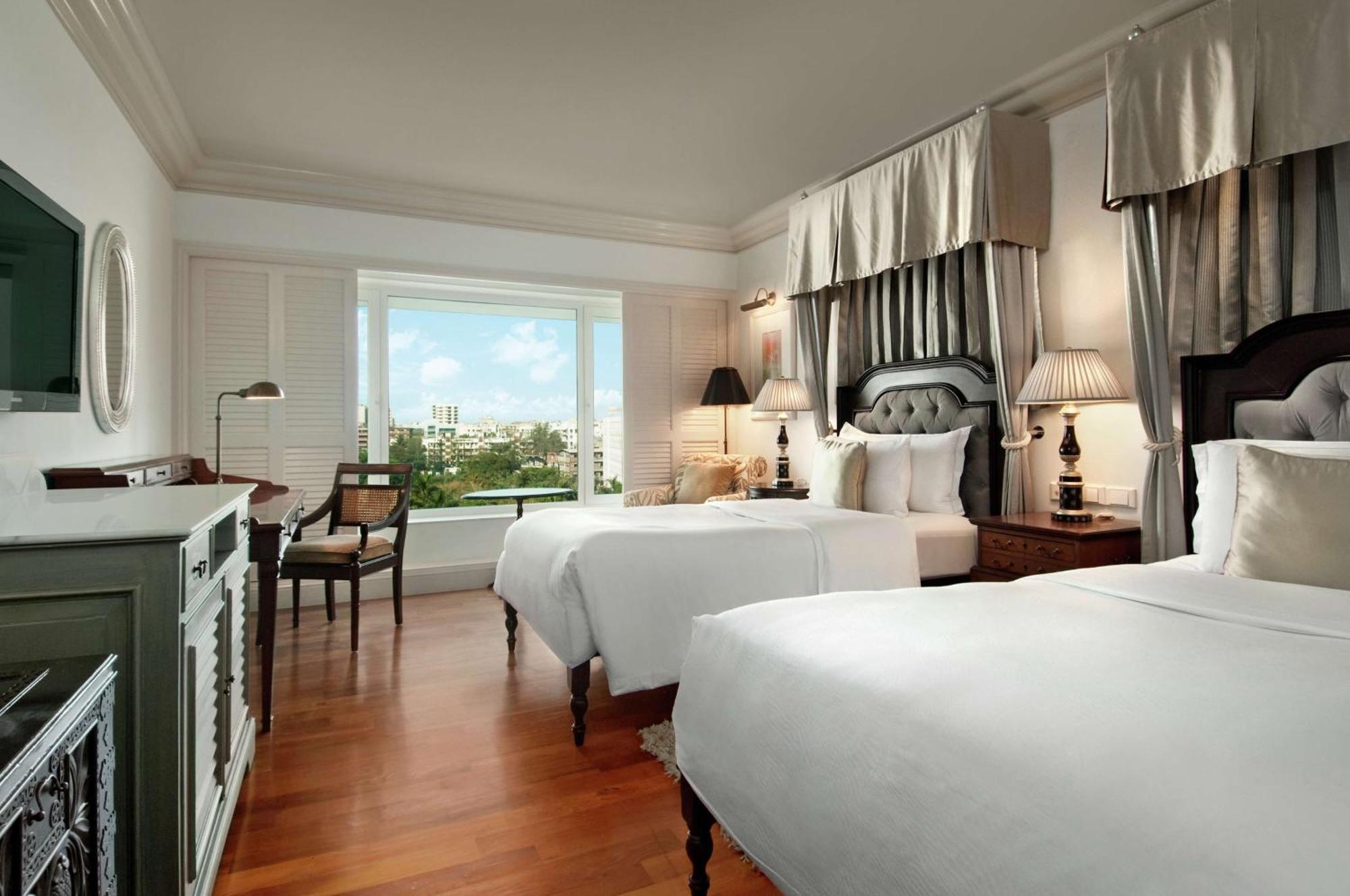 Hilton International Airport Hotel