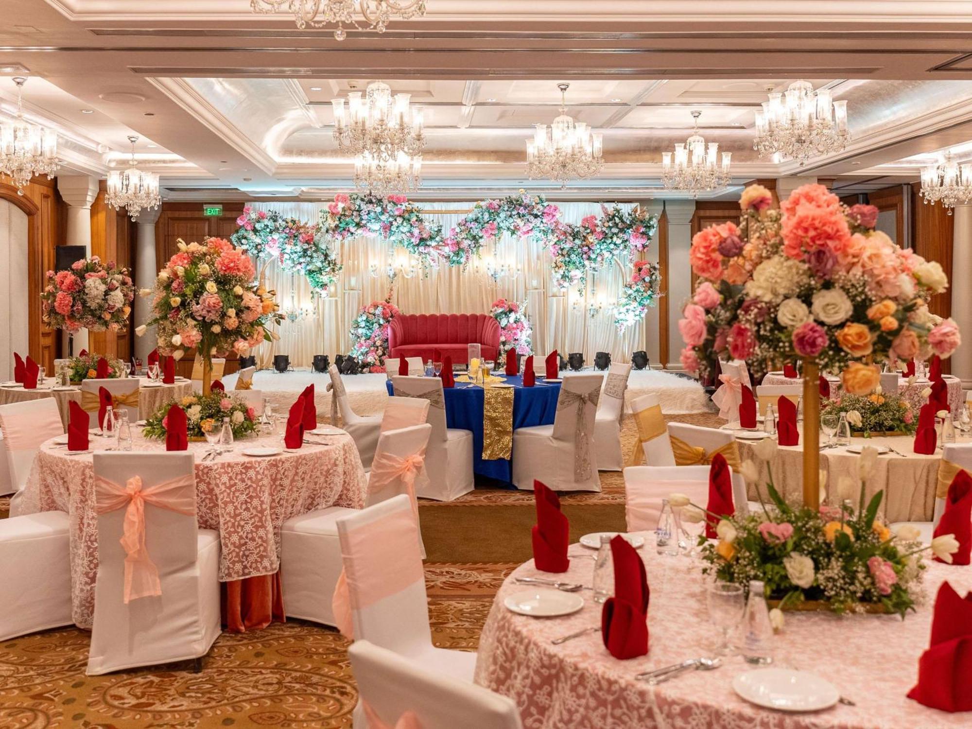 Hilton International Airport 5* Mumbai