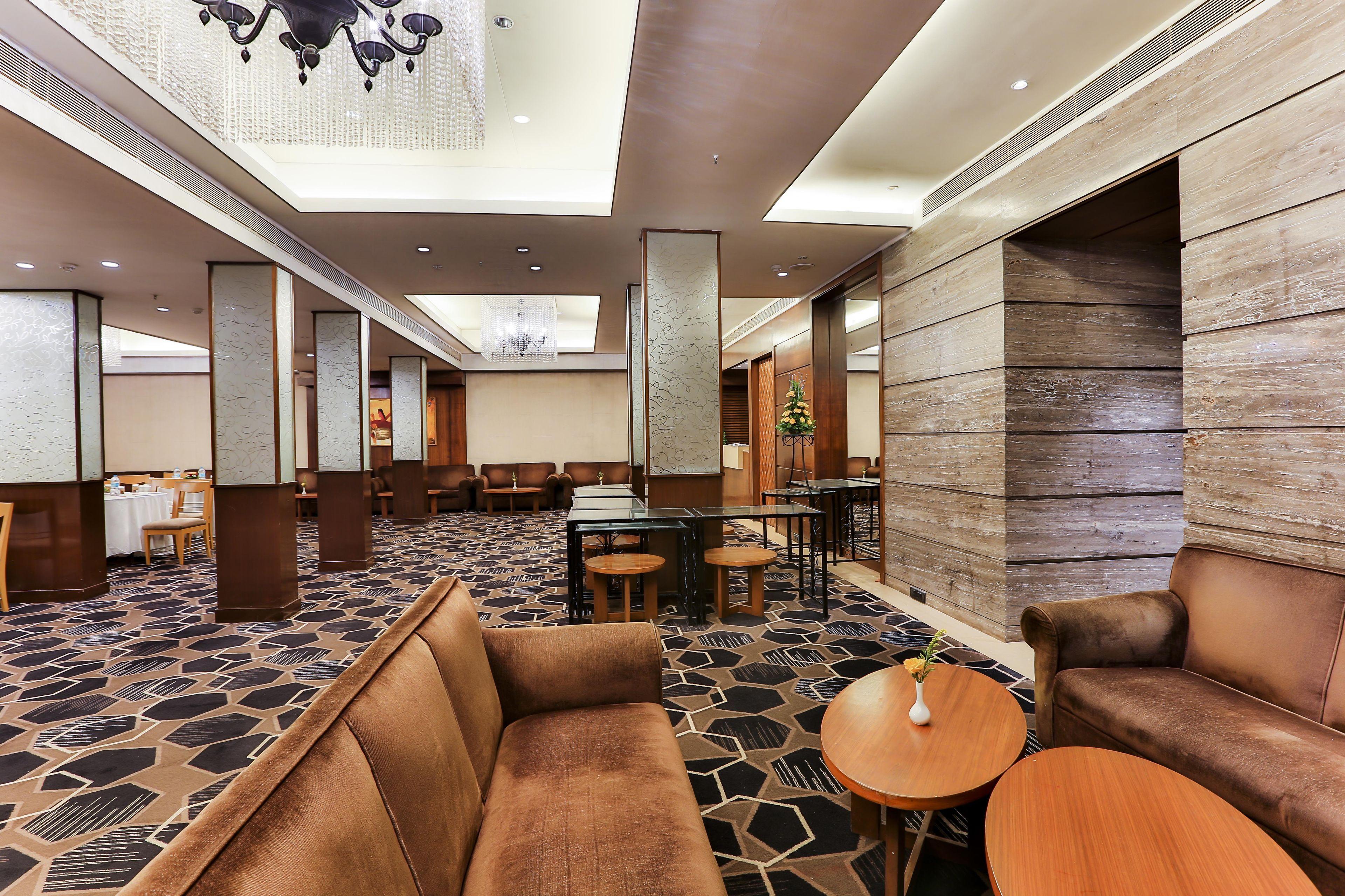 Sun-n-sand Juhu Hotel