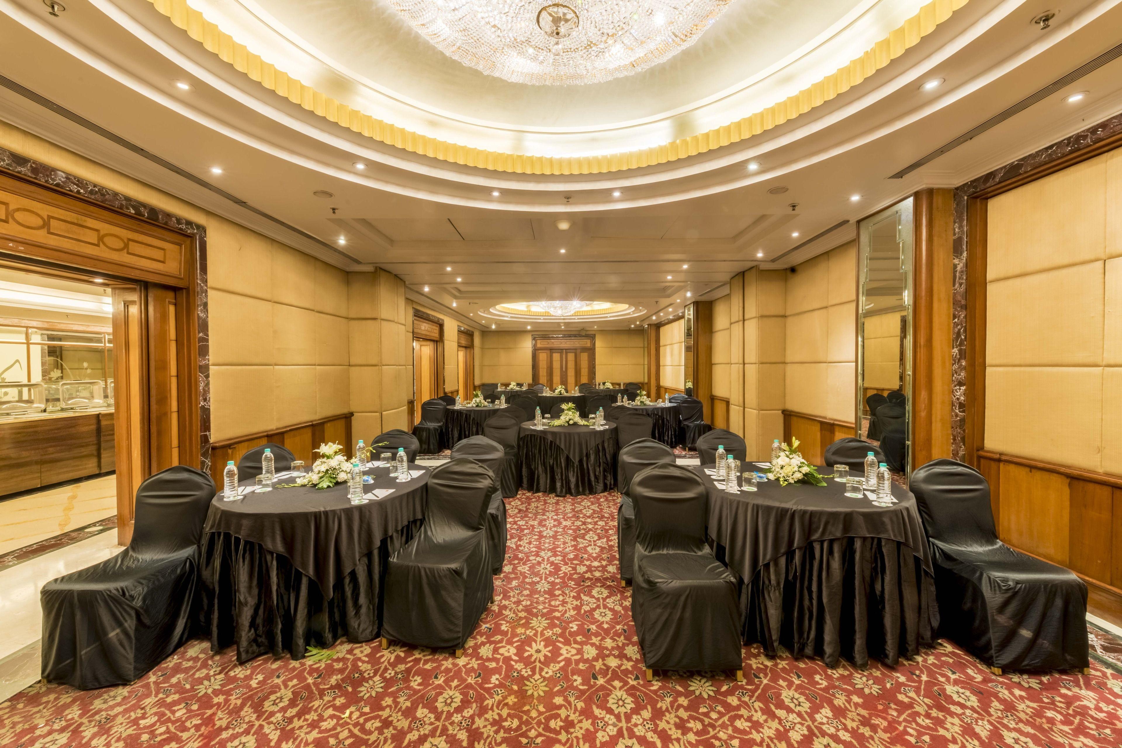 Hotel Parle International