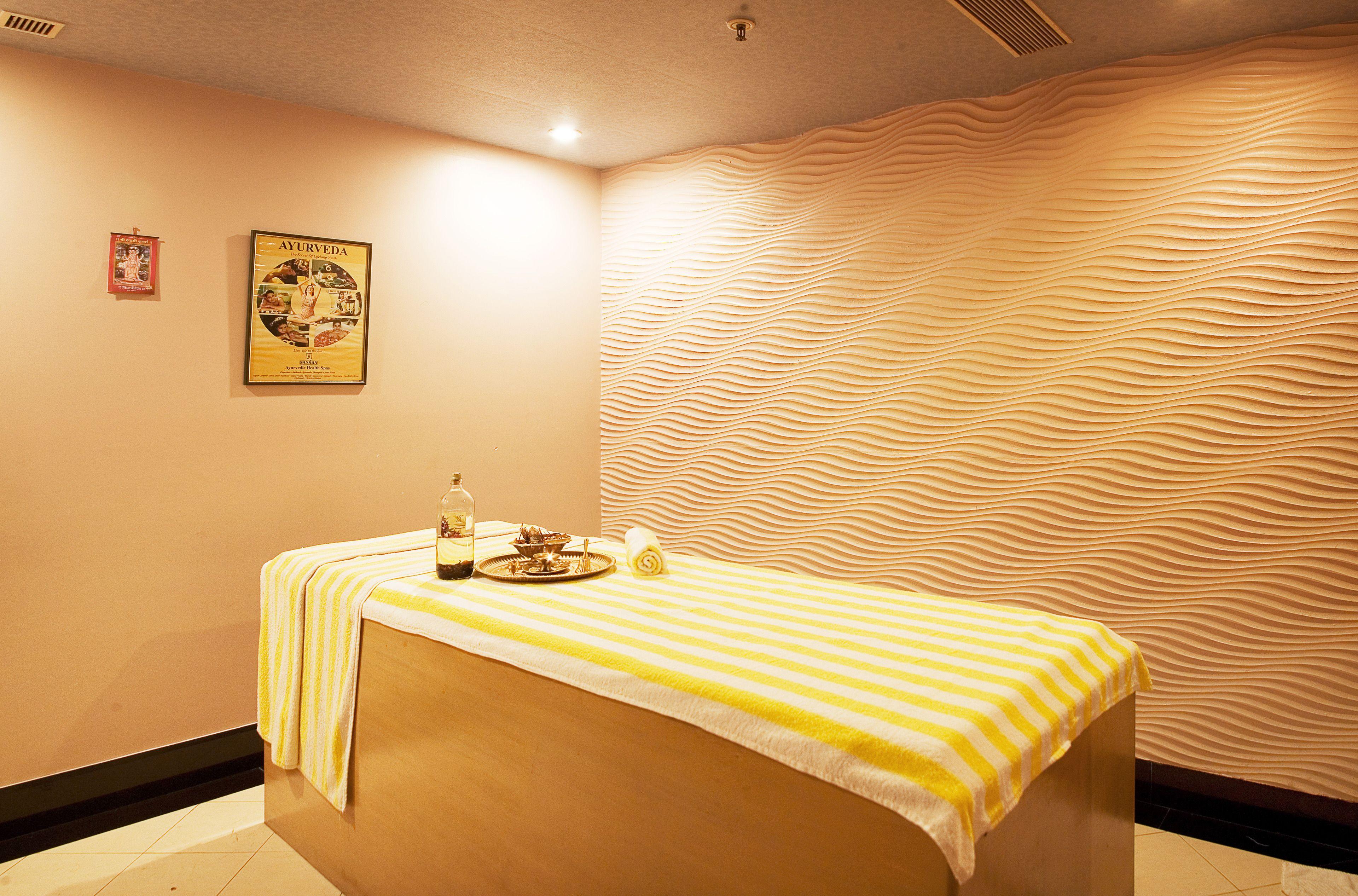 Ira By Orchid T-2 International Airport Hotel