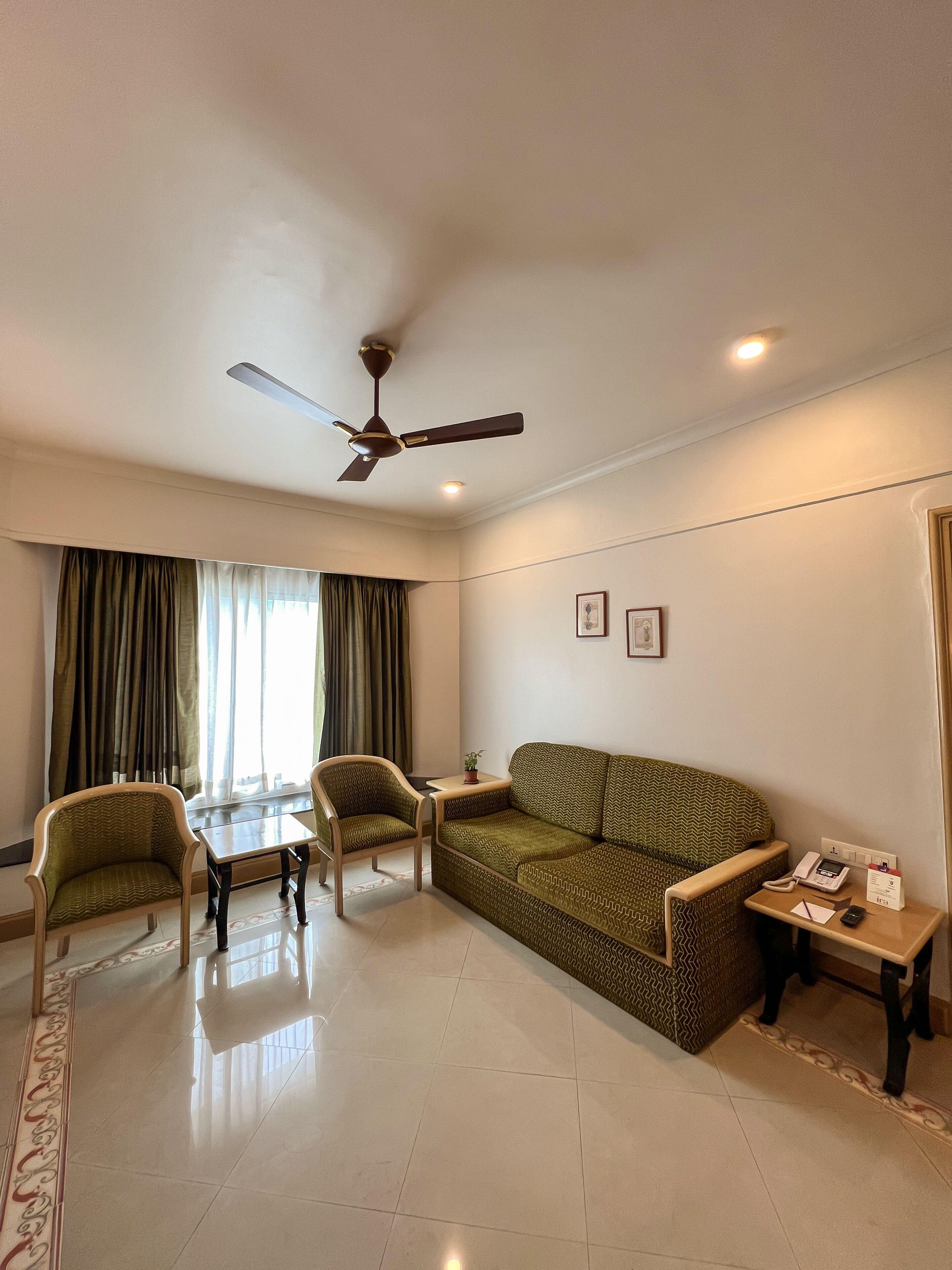 Ira By Orchid T-2 International Airport Hotel