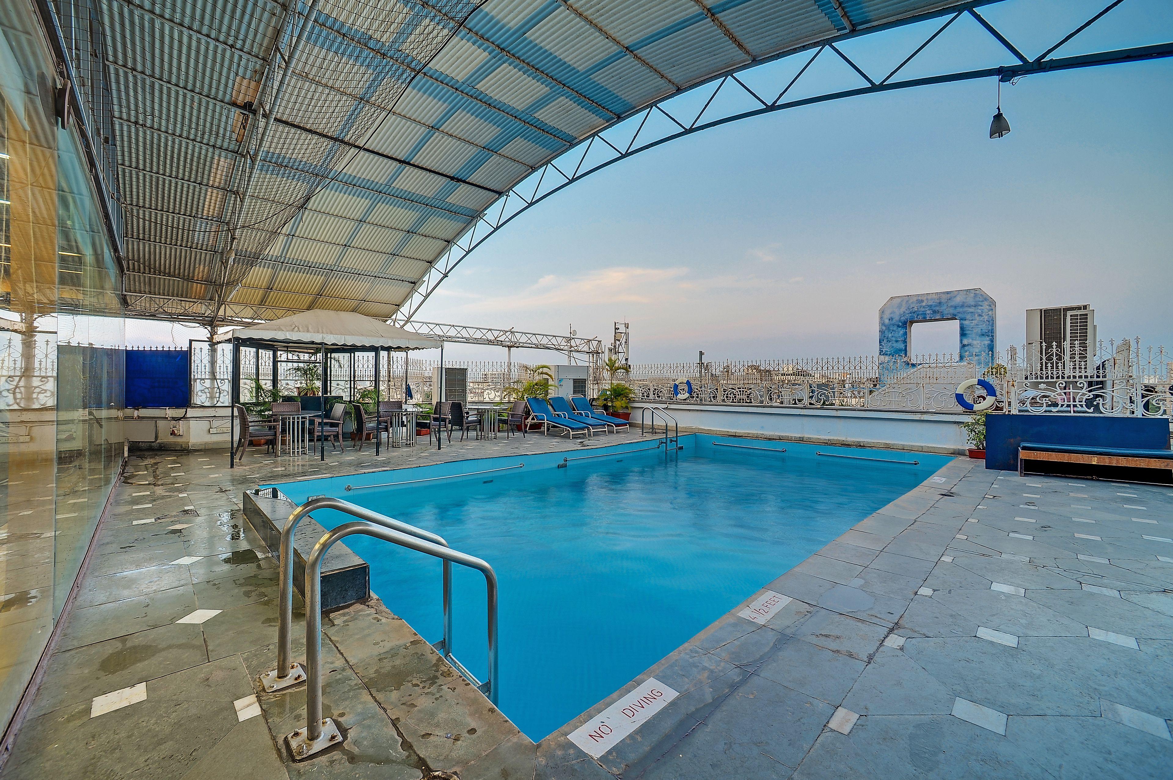Ramee Guestline Juhu Hotel 4*
