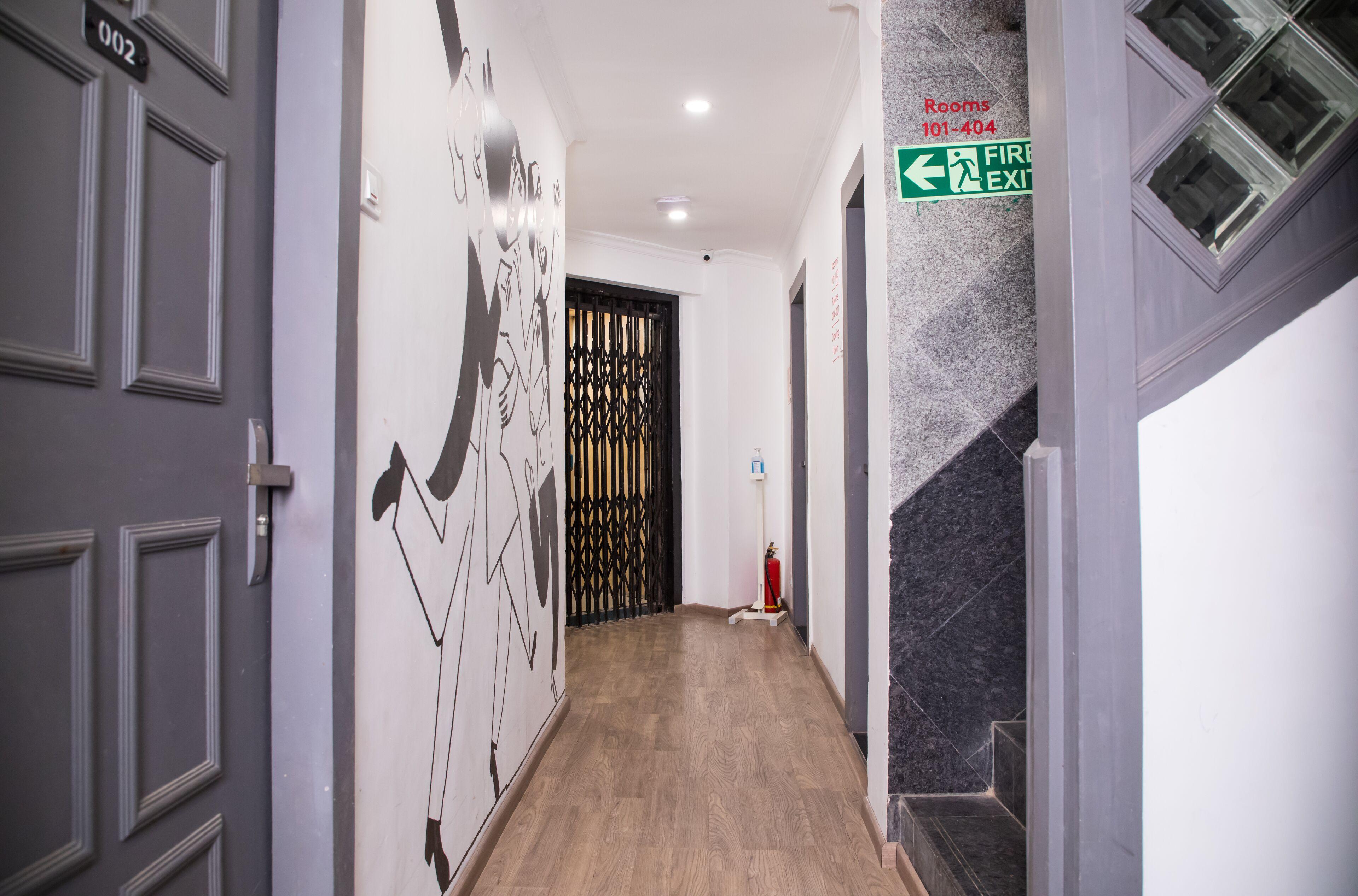 Hotel Fabexpress Highway Residency Mumbai