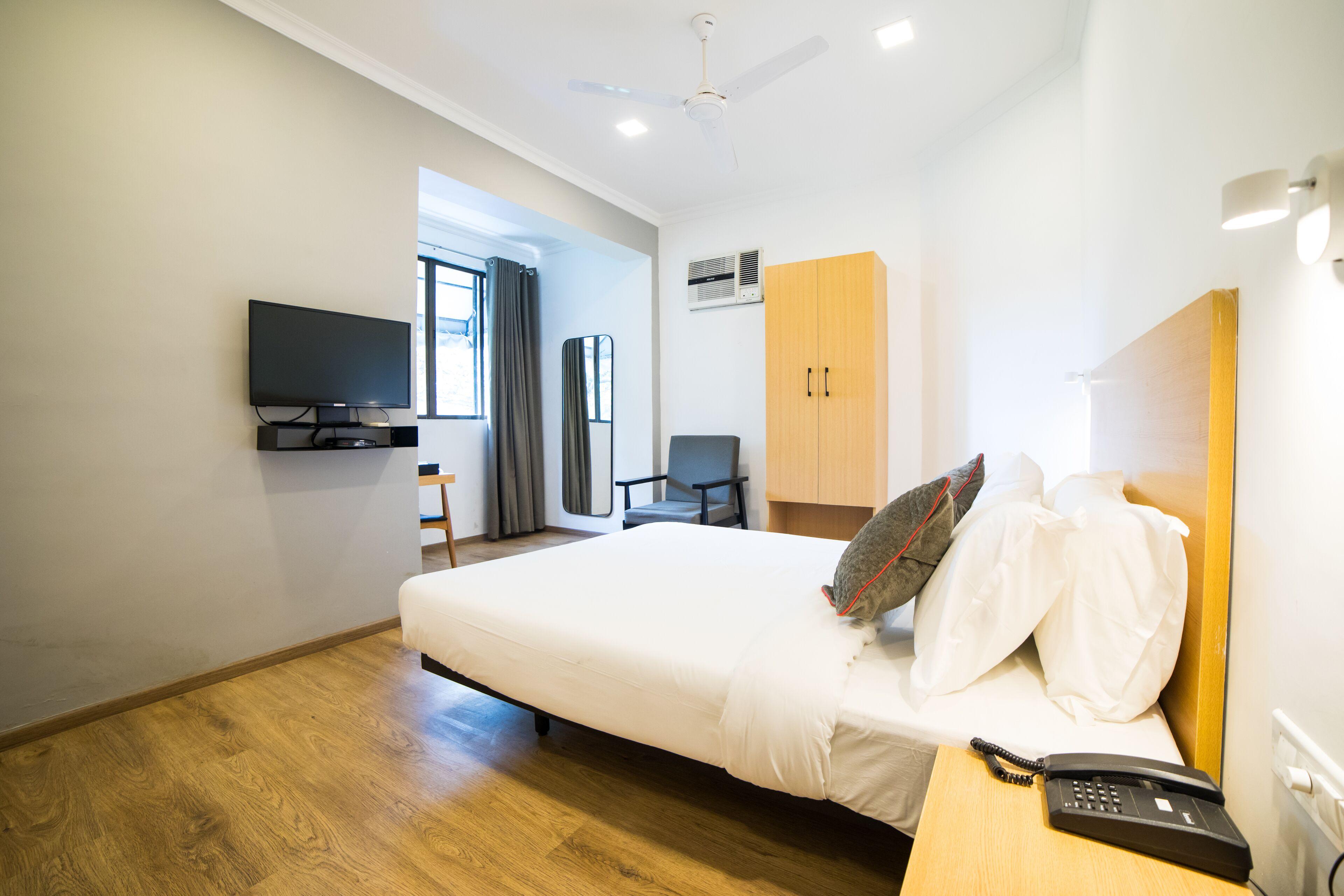 Fabexpress Highway Residency Hotel