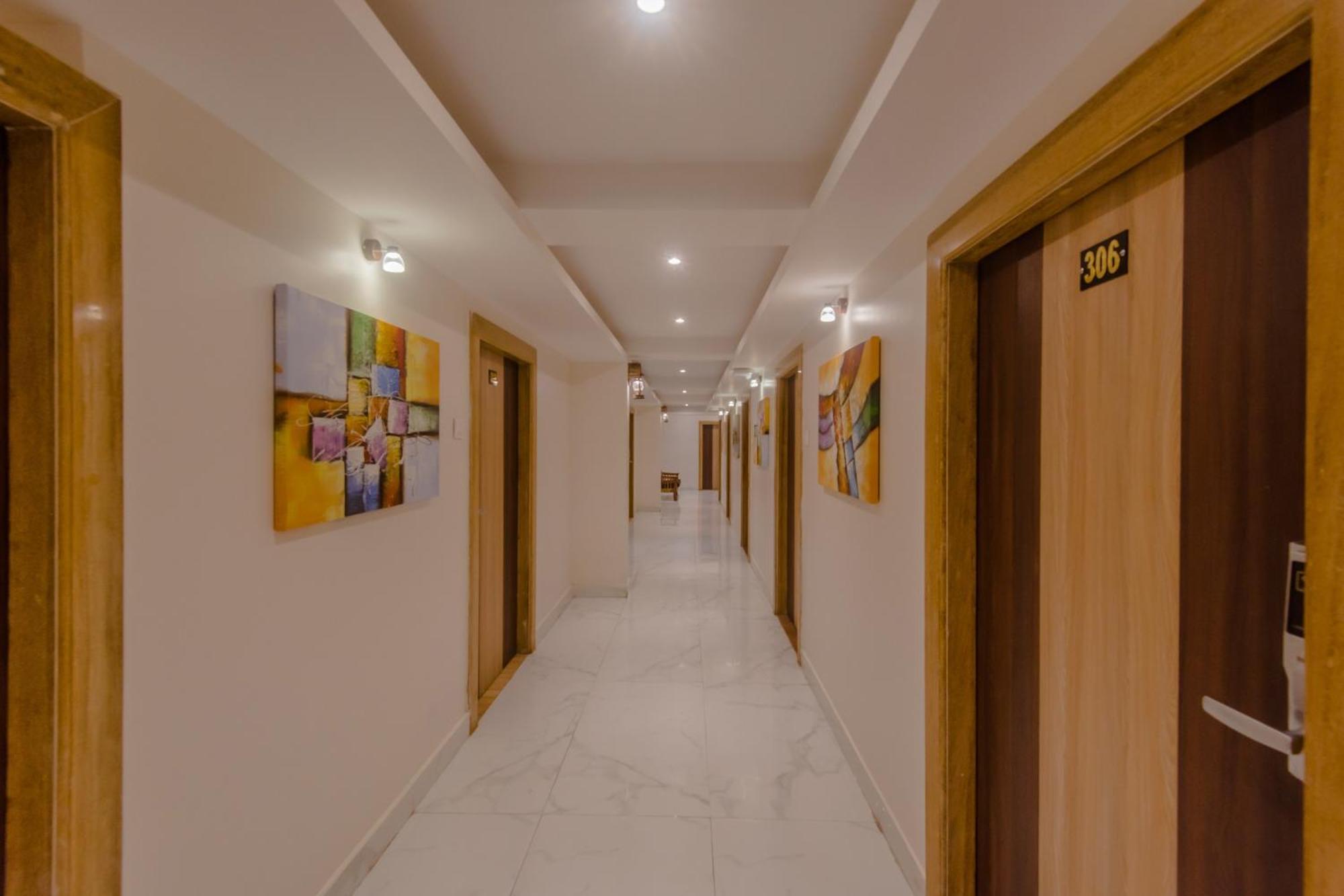 Hotel Collection O Andheri Railway Station Formerly Fortune Elite 3*