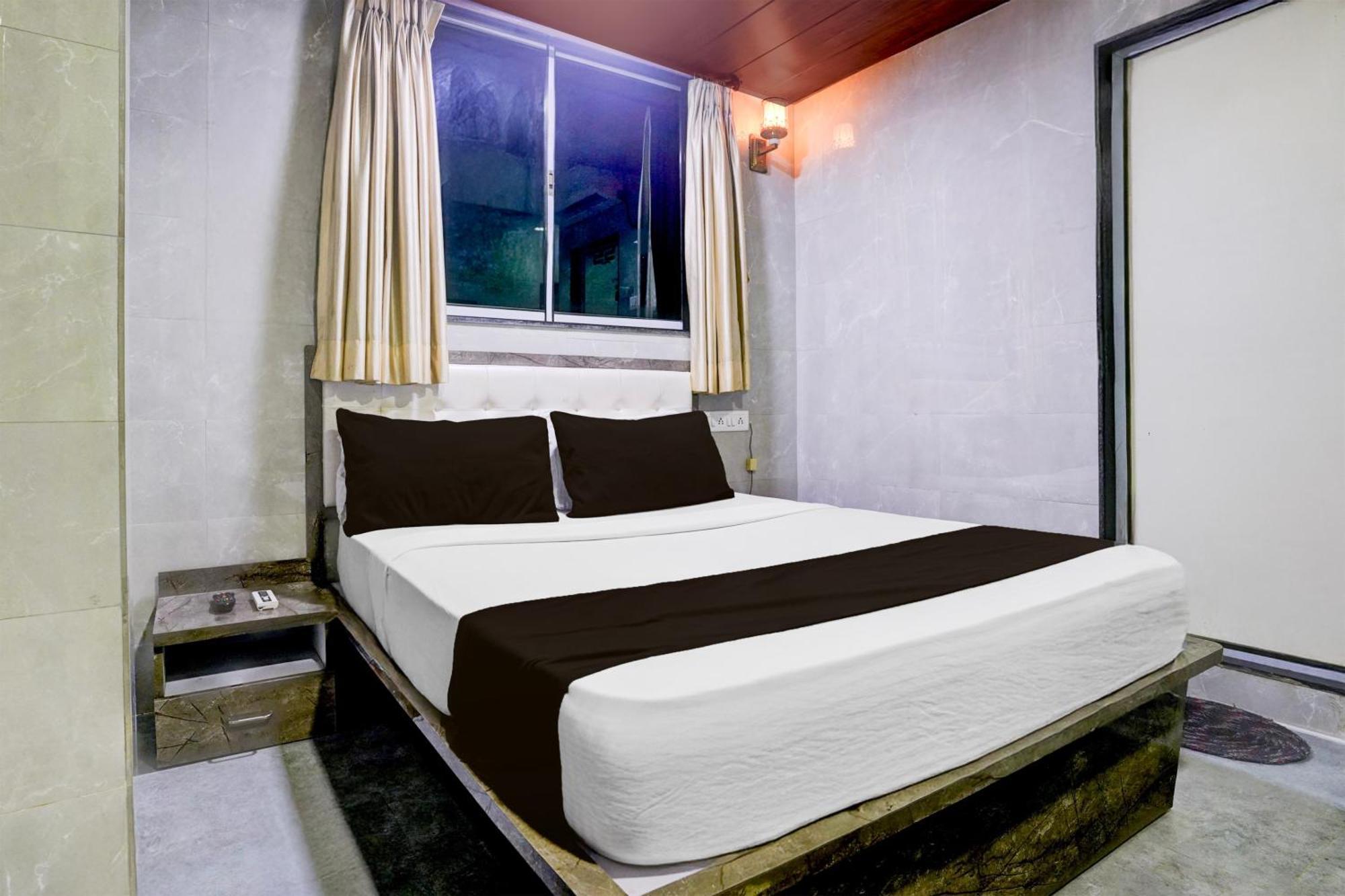 O Balaji Residency Hotel