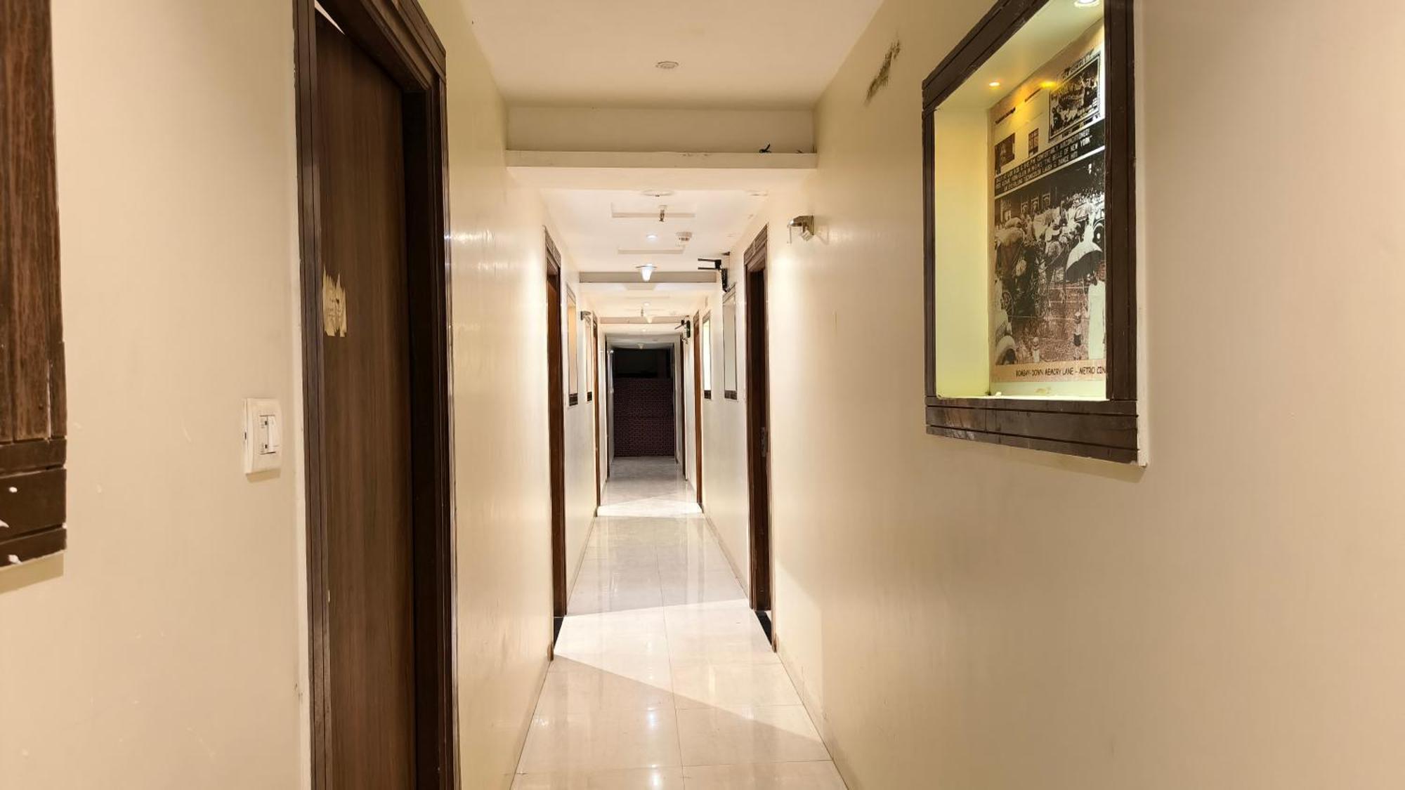 Hotel Amber Edition 3*