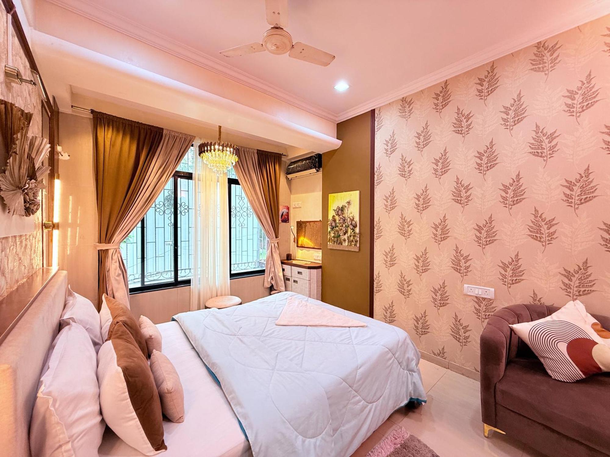 Garden Veil Luxury By Spacez Villa Mumbai