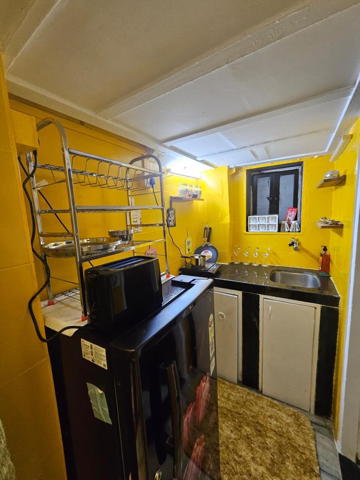 Apartment The Pali Den A Whisper Of Pali Village, Bandra