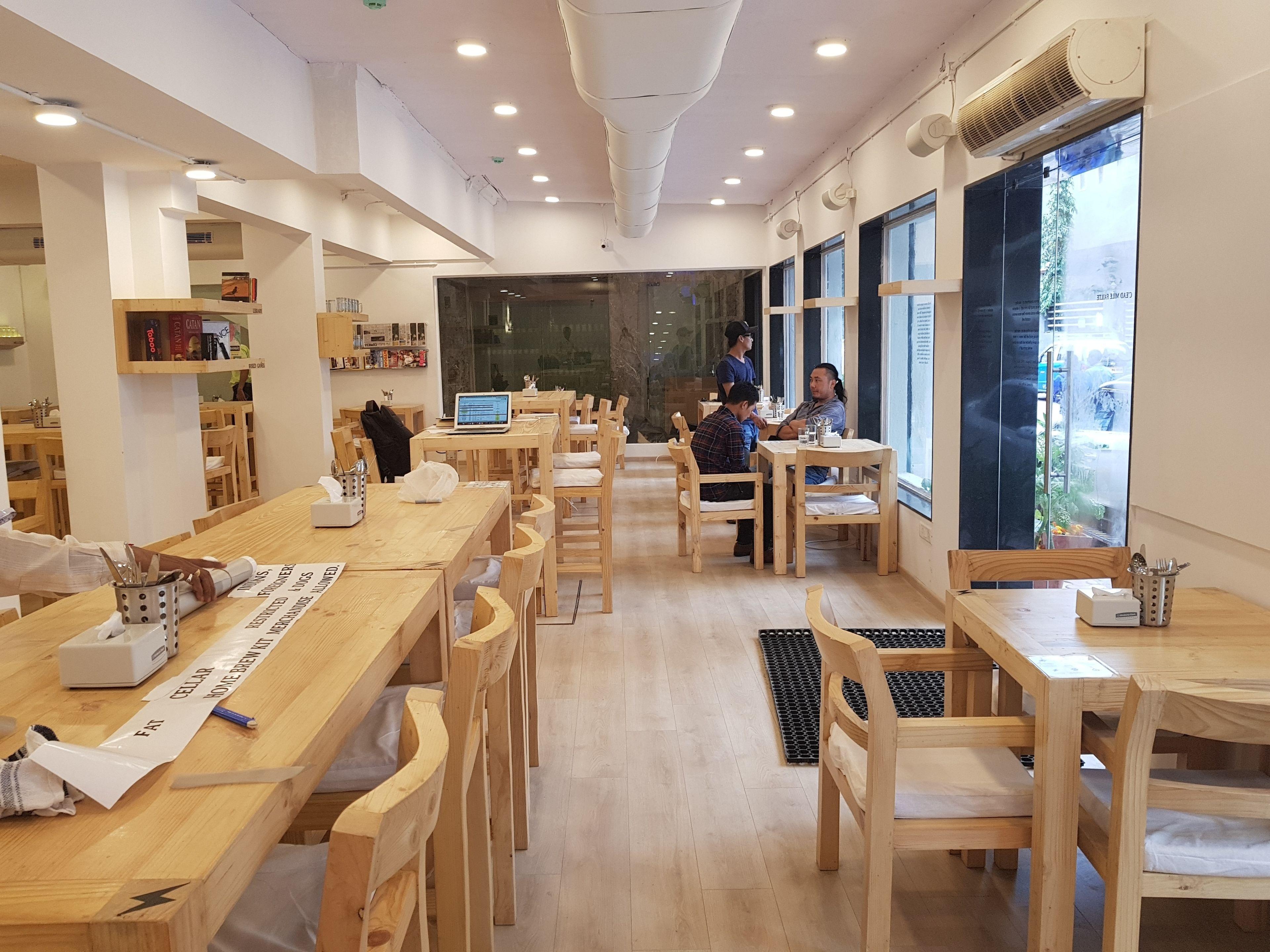 Unicontinental Hotel