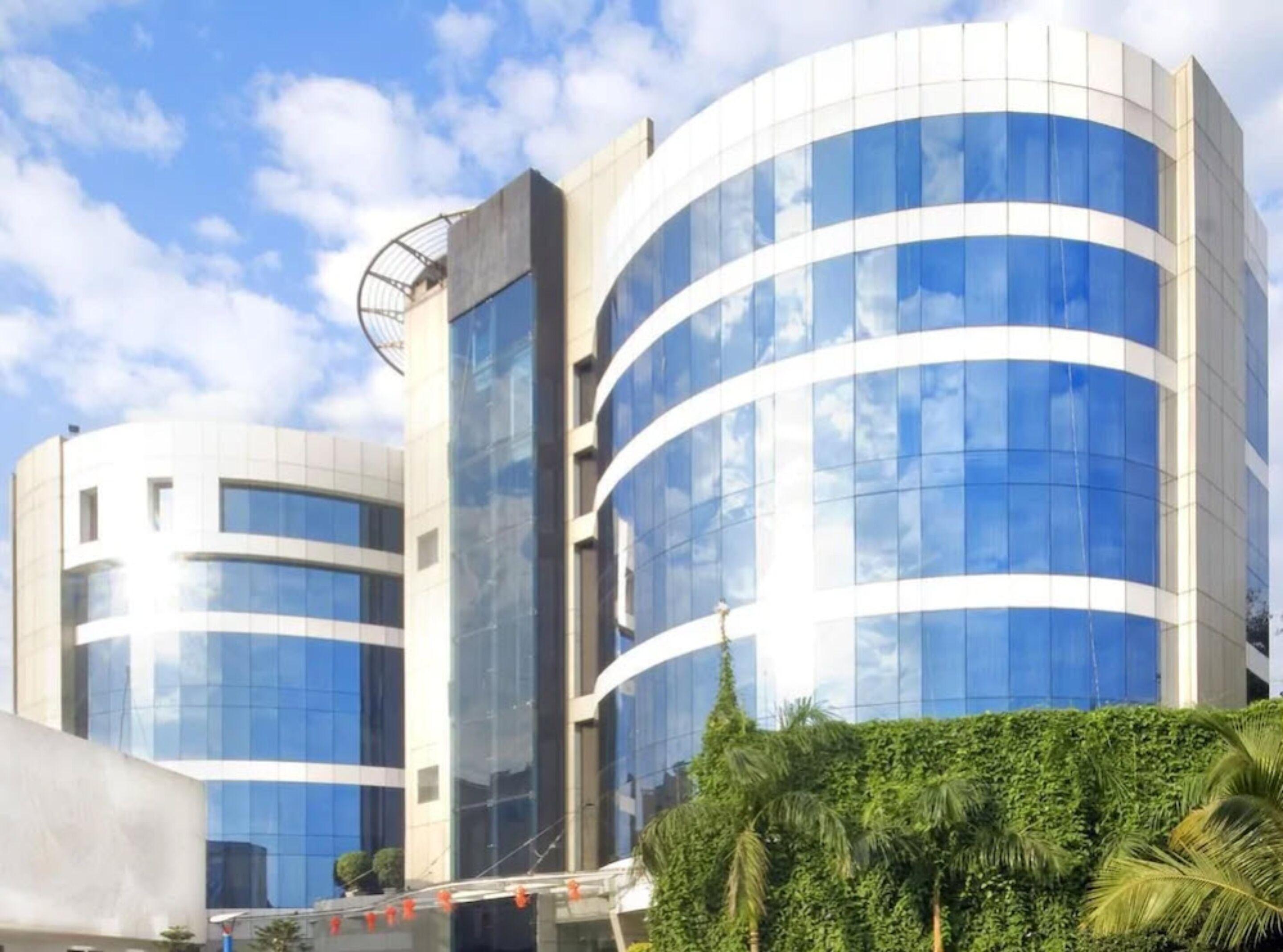 Hotel Peninsula Grand