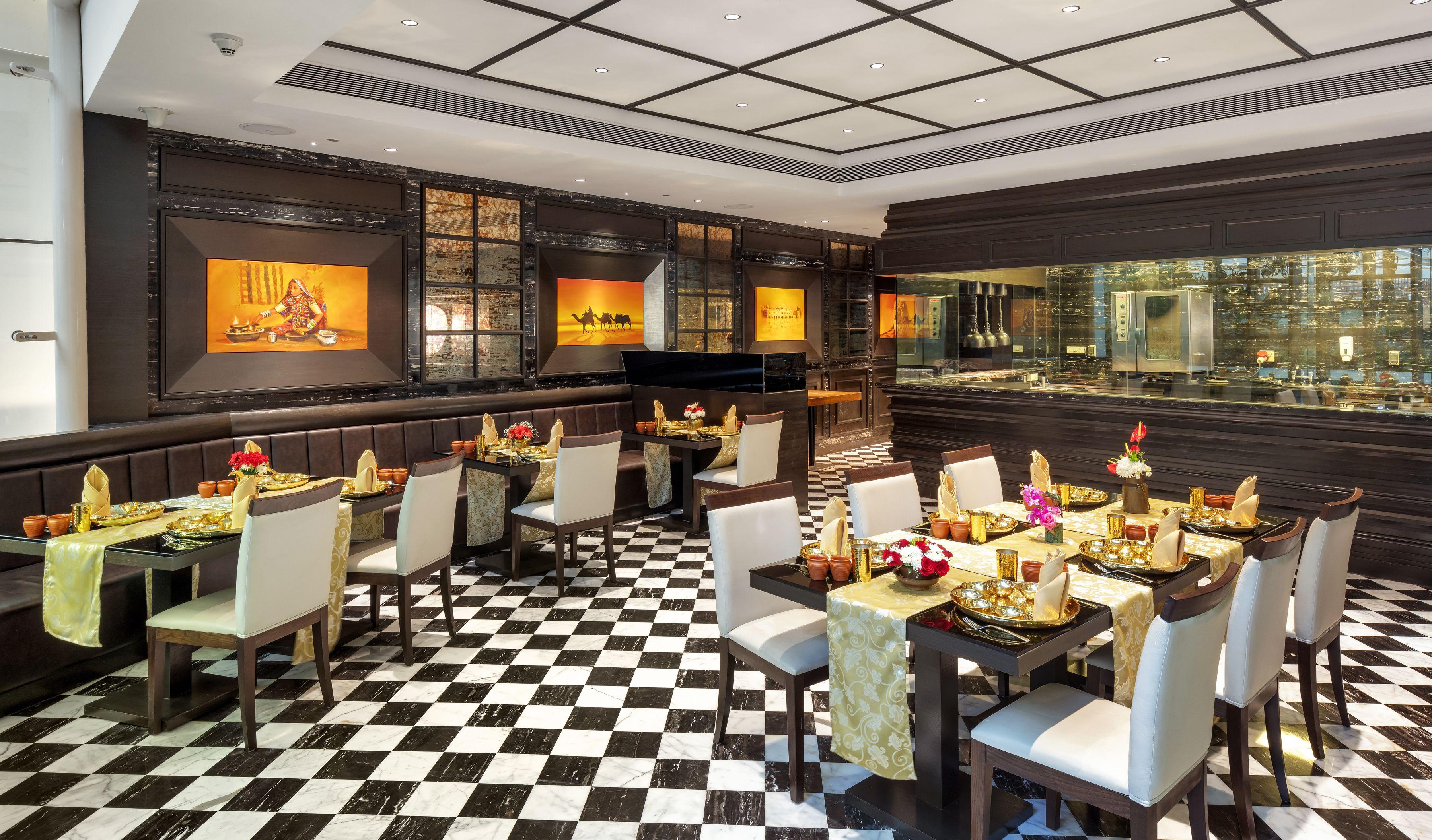 Hotel Sahara Star