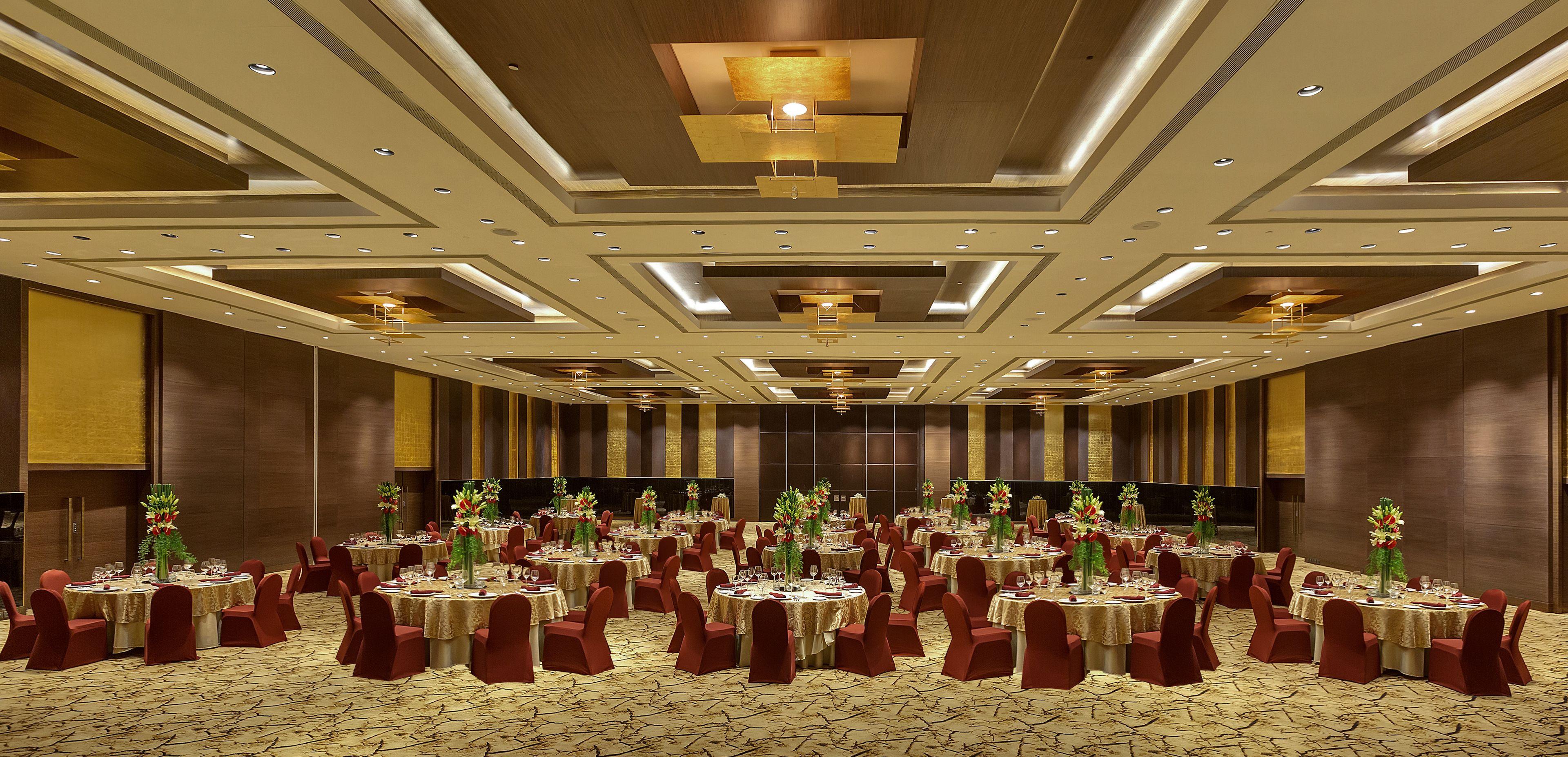 Hotel Sahara Star 5*