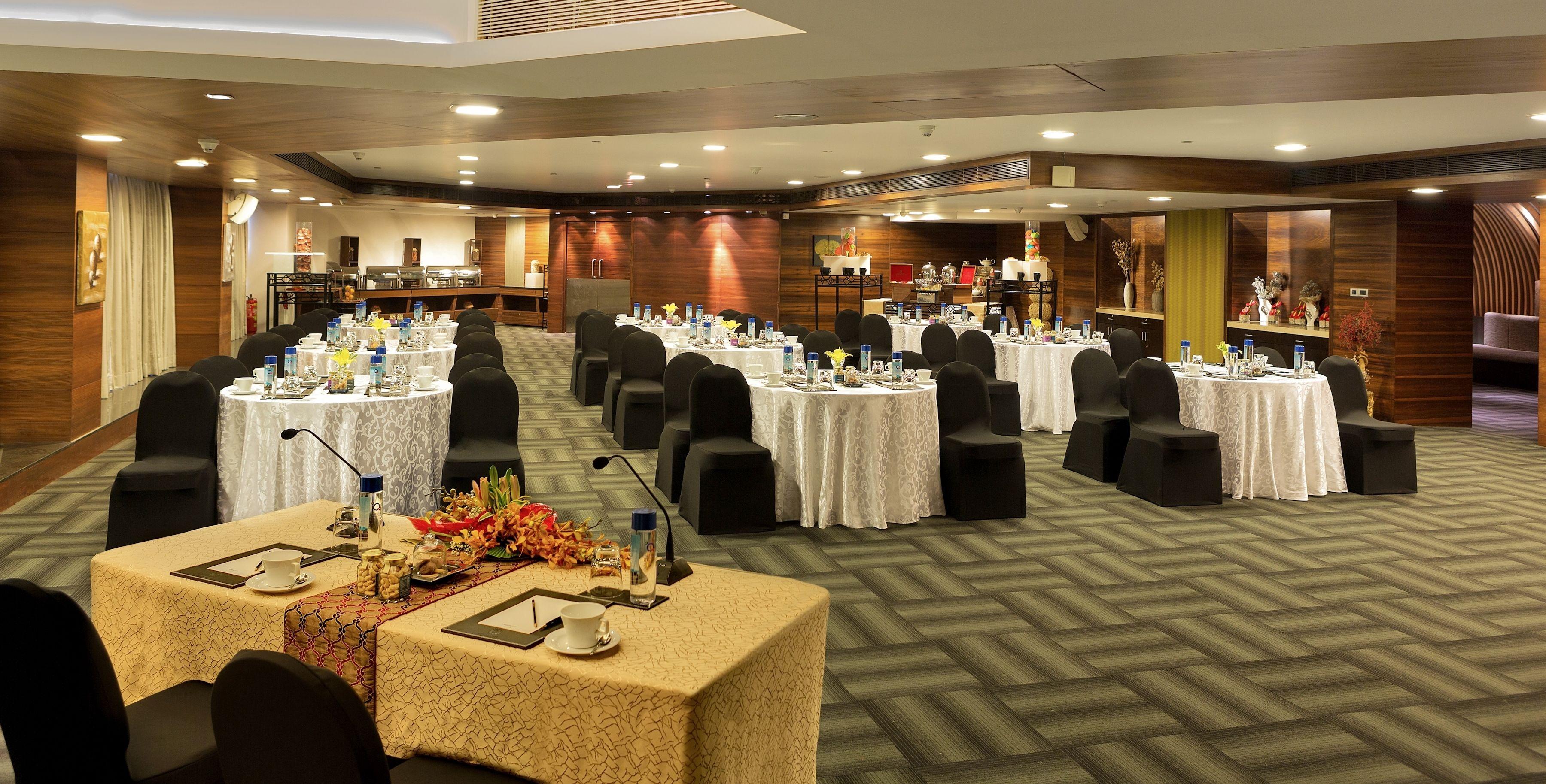 Sahara Star Hotel 5*