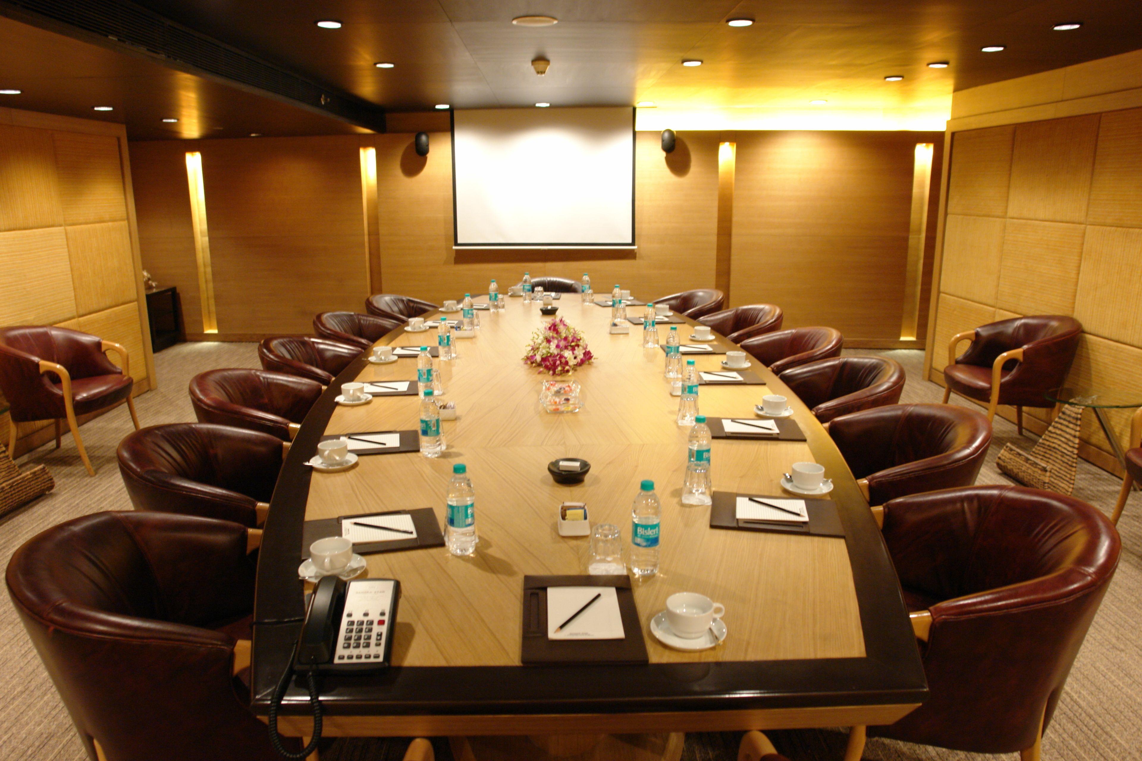 Hotel Sahara Star