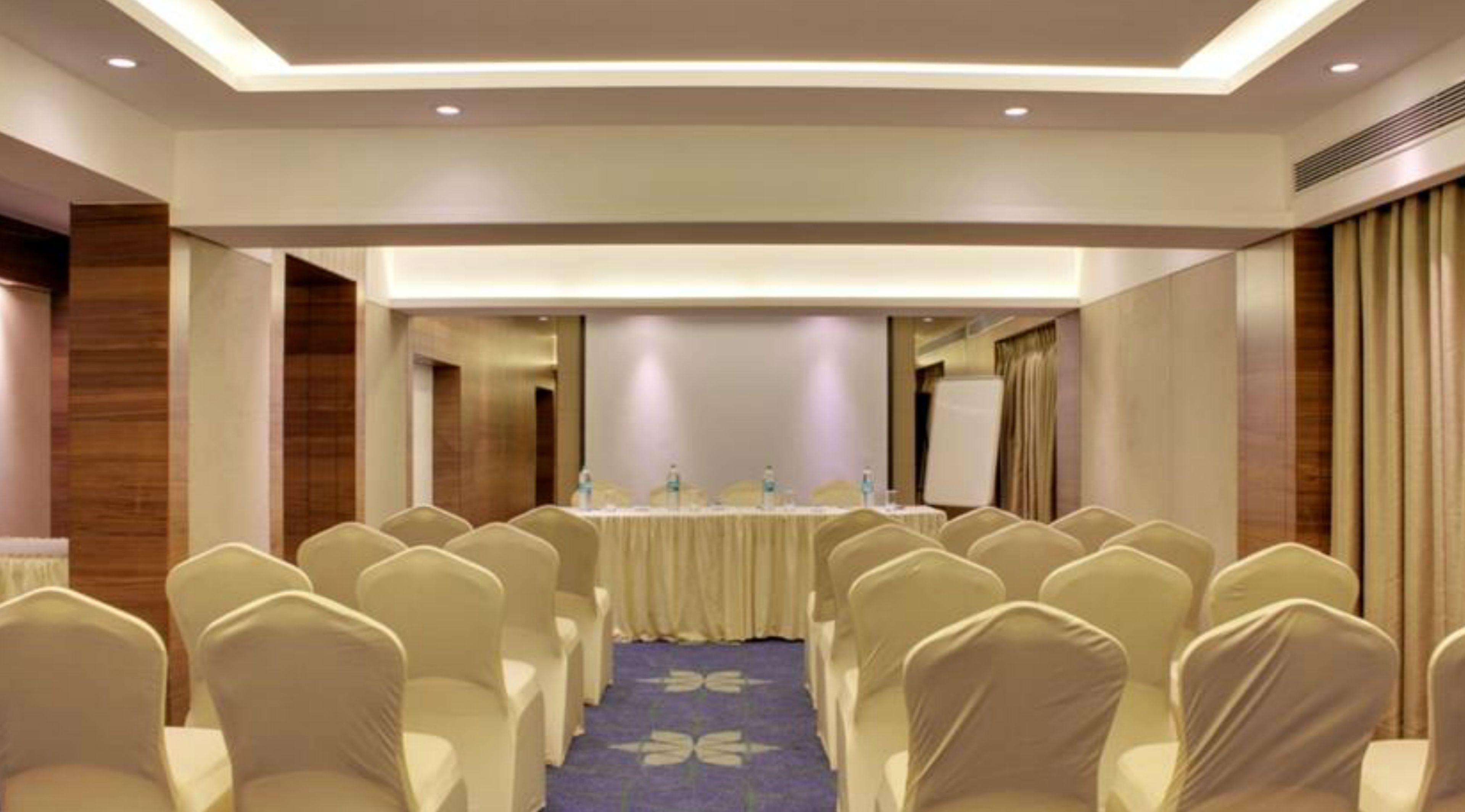 The Sahil Hotel 4*