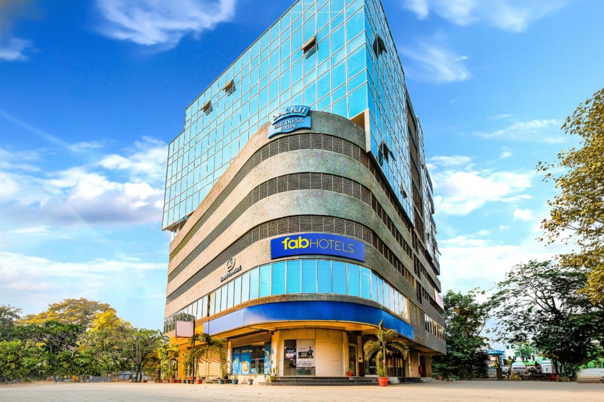 Hotel Fabhotel Admiral