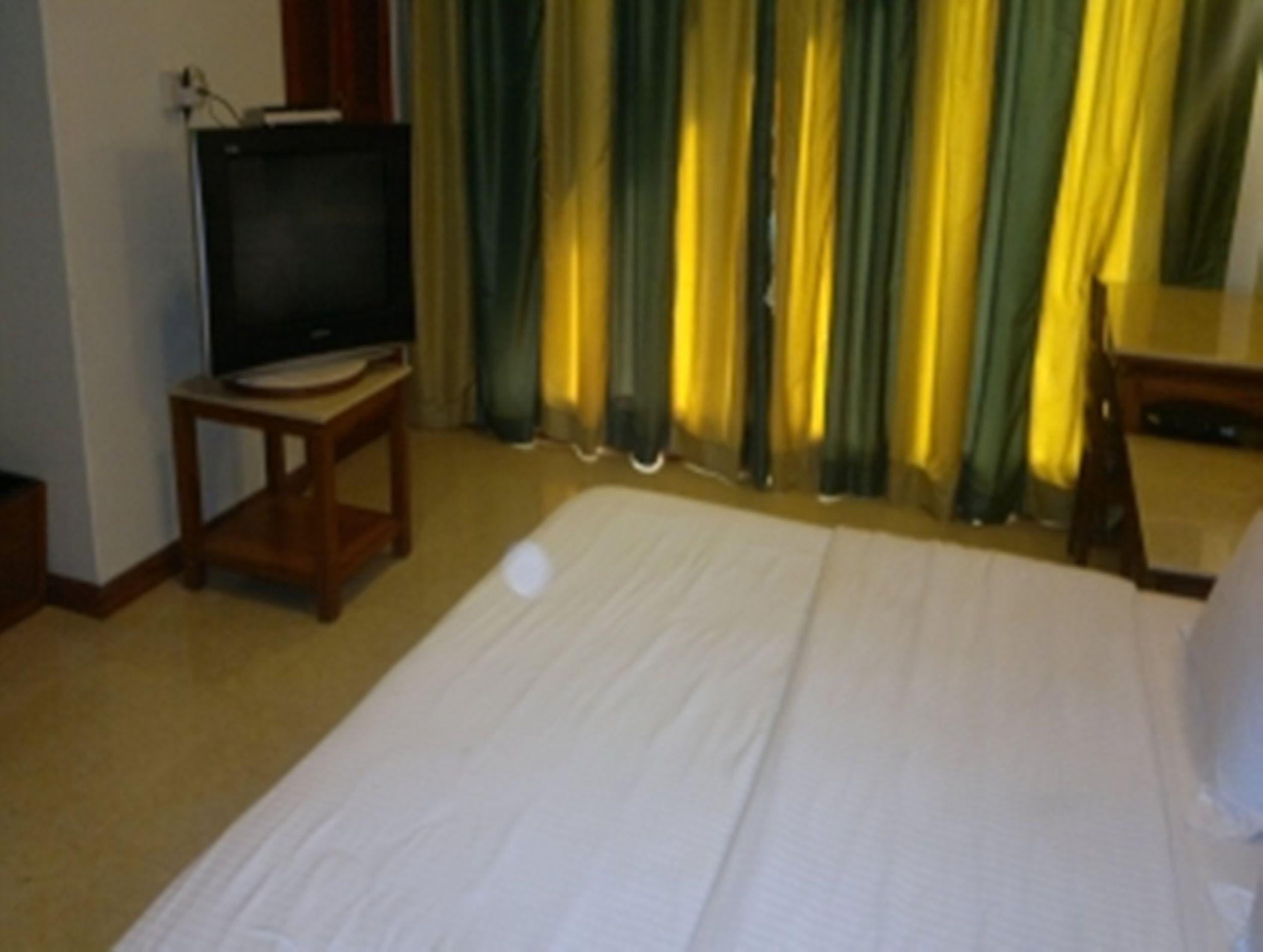 Airport International 3*