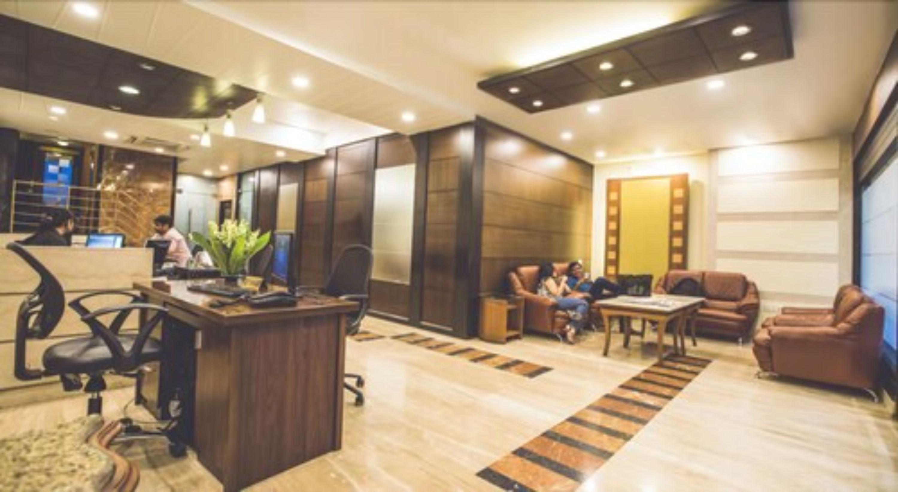 Airport International 3*