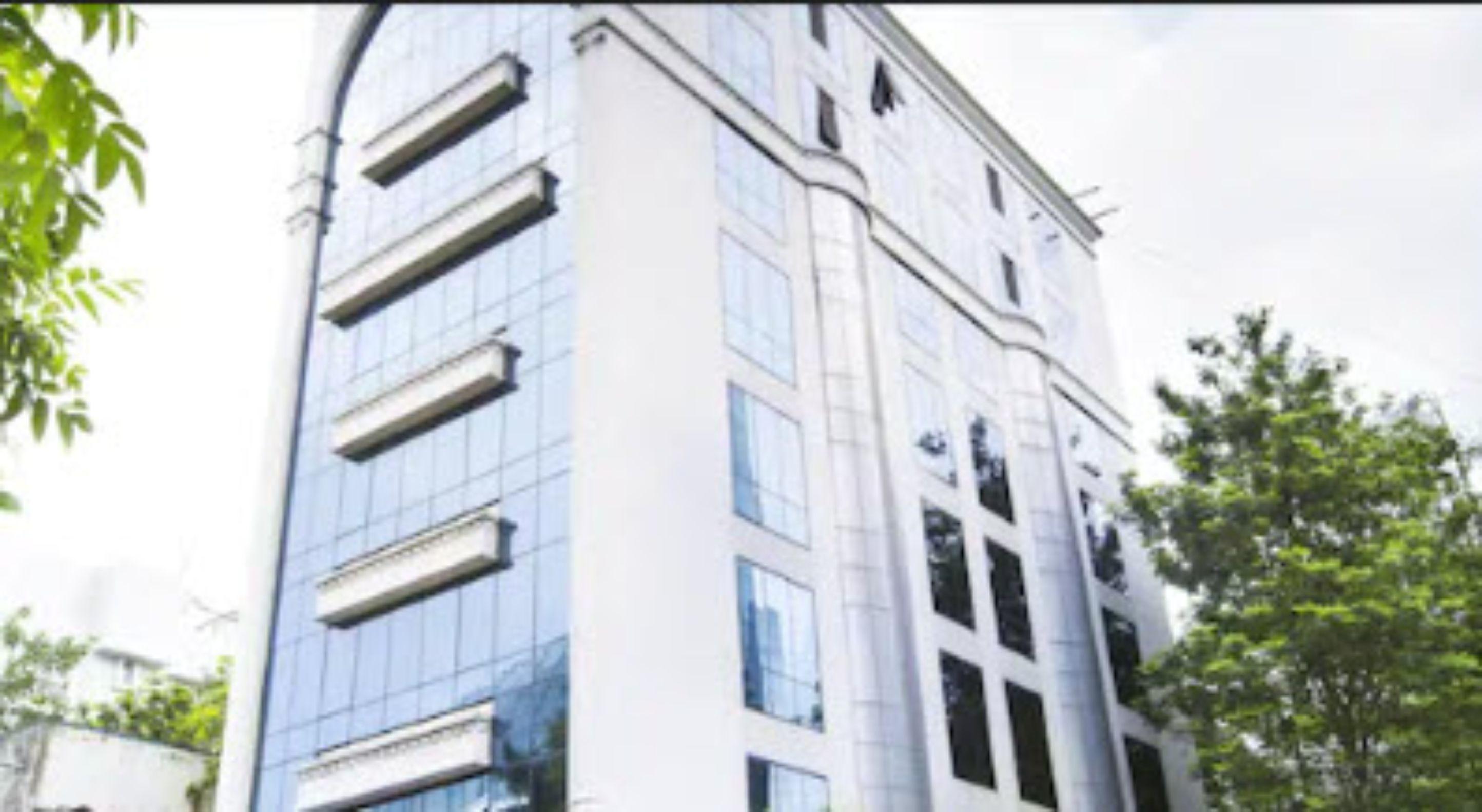 Airport International 3*