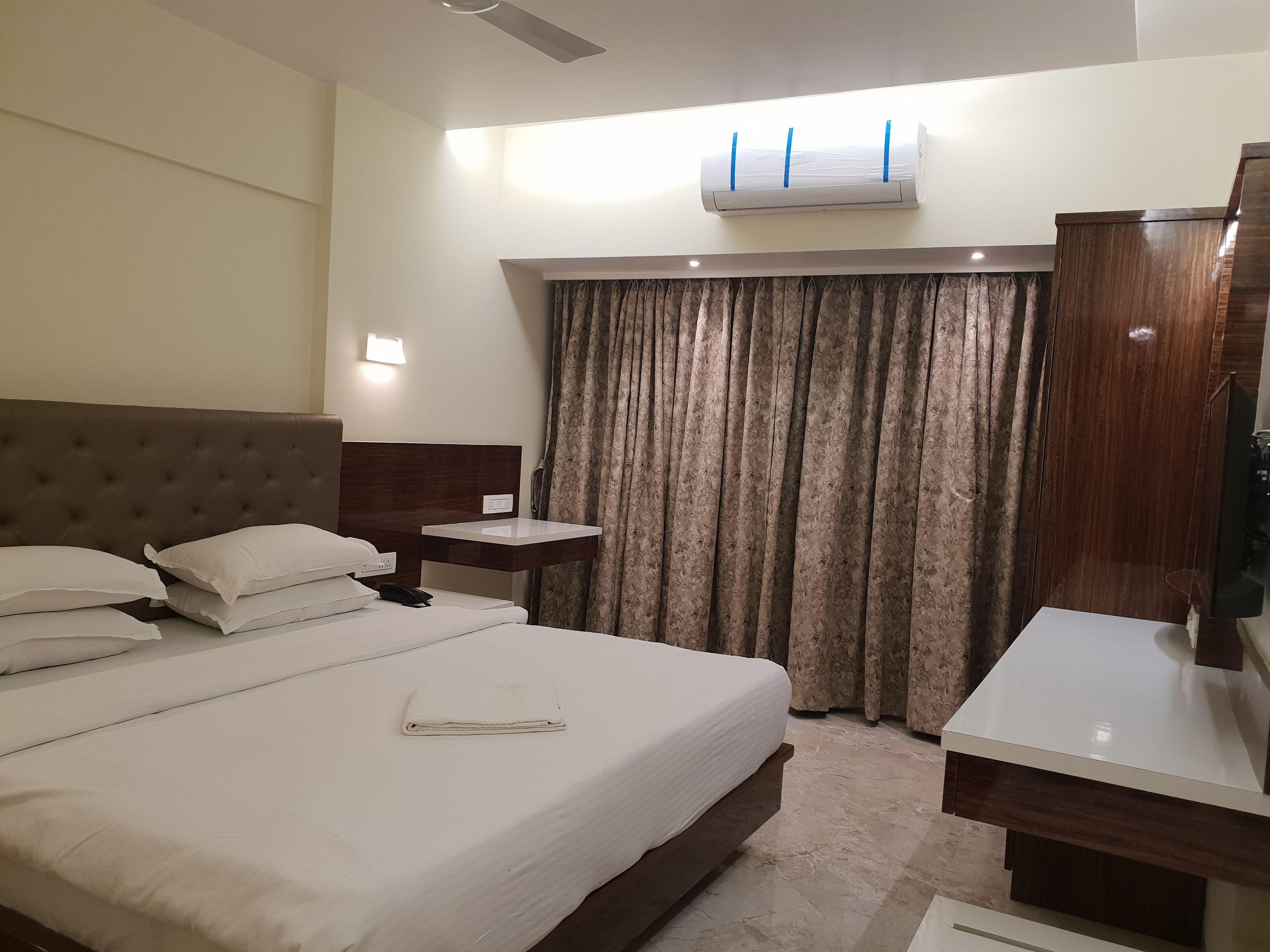 Milan International Hotel