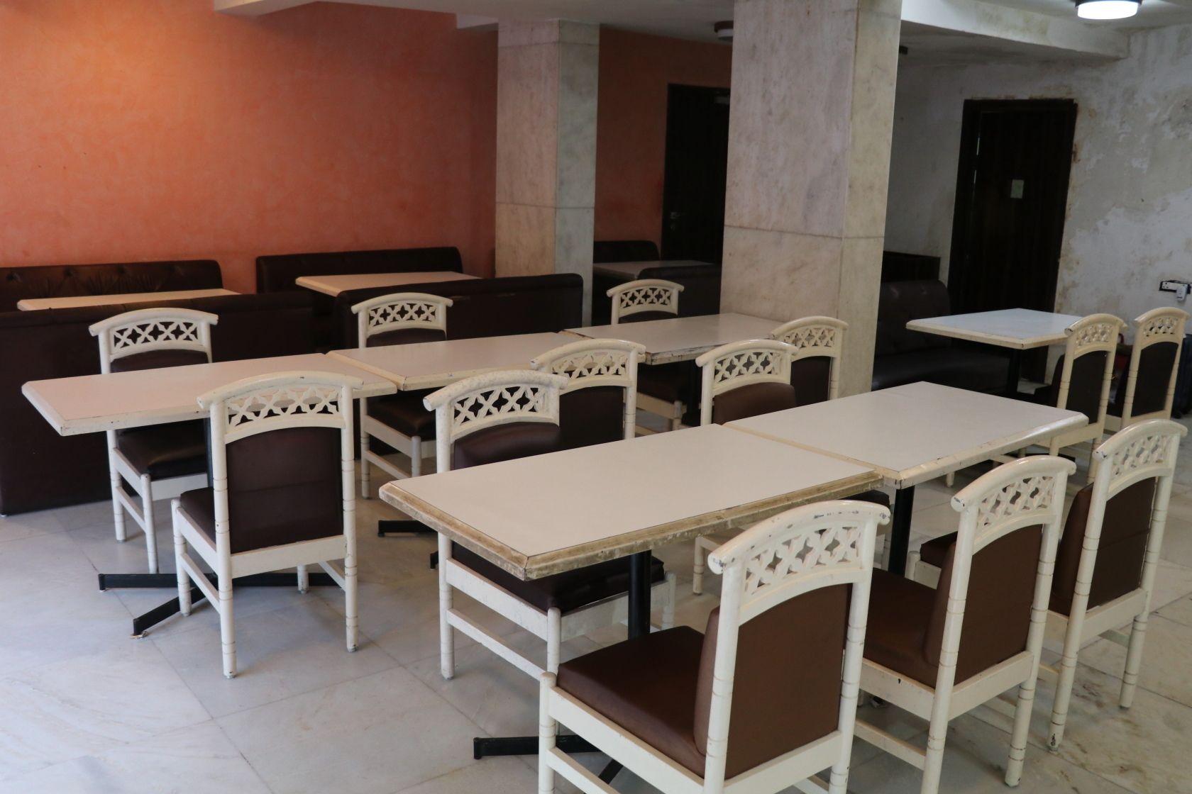 Milan International Hotel 3*