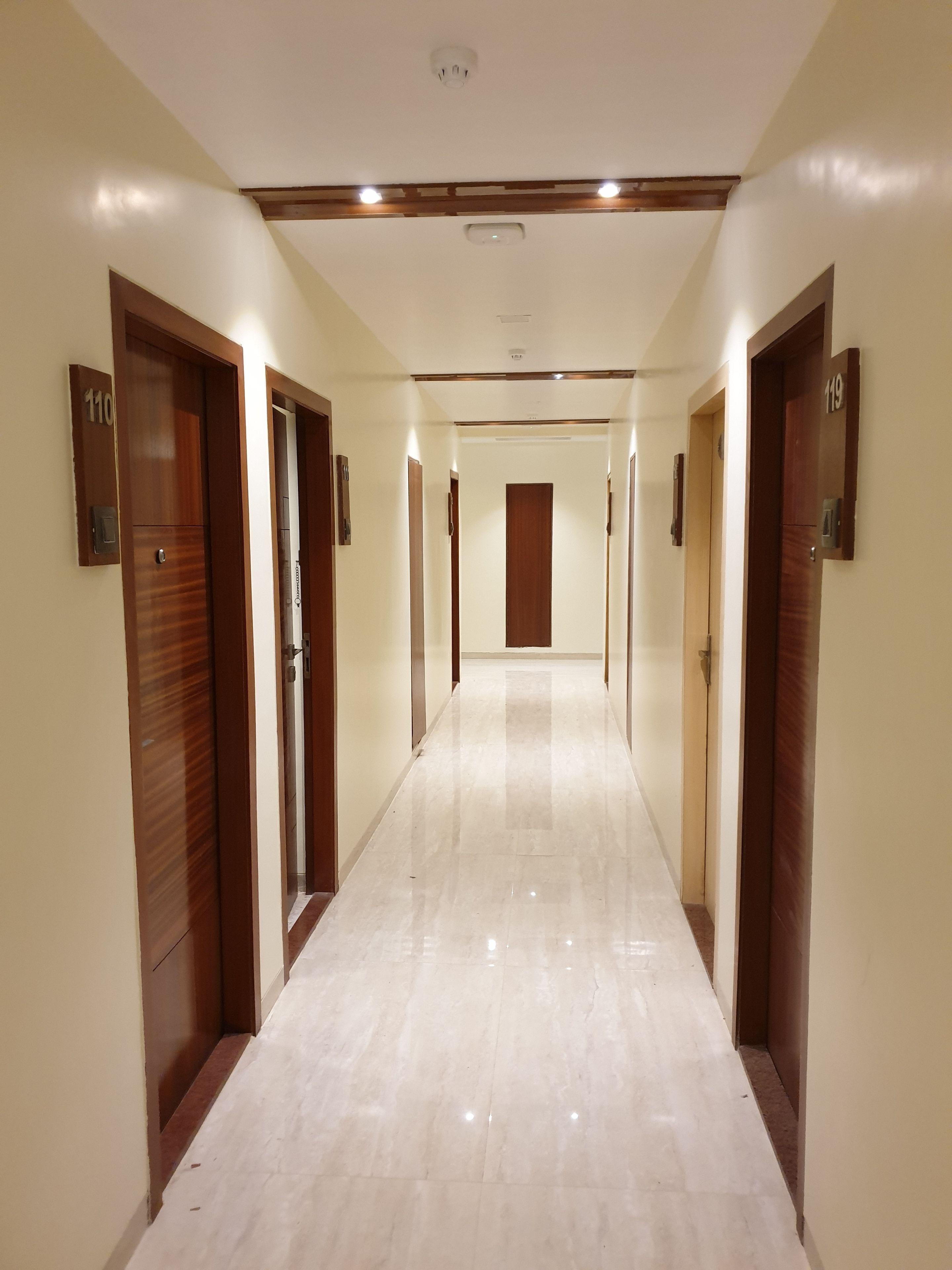 Milan International 3* Mumbai