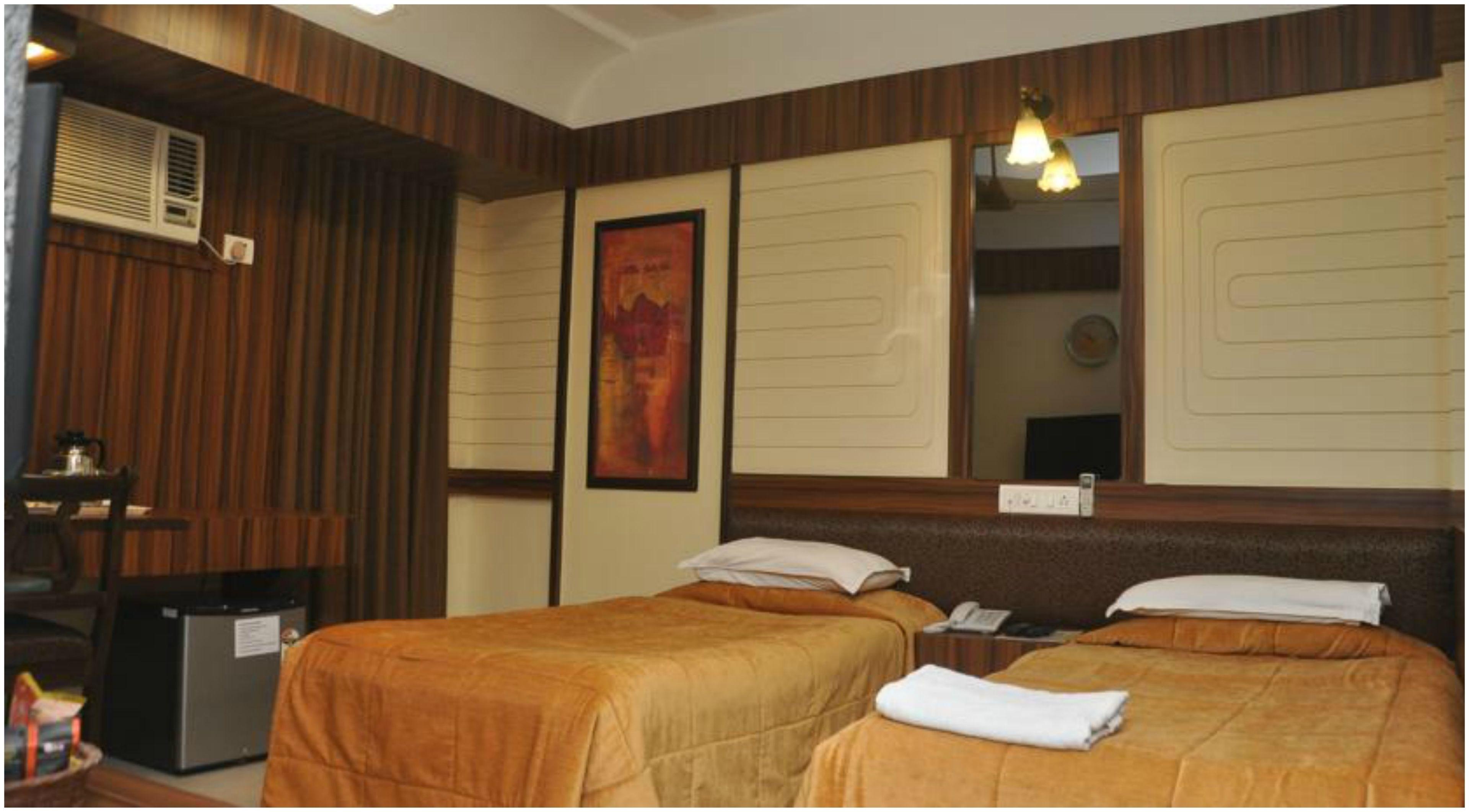 Hotel Metro Palace Bandra 3*